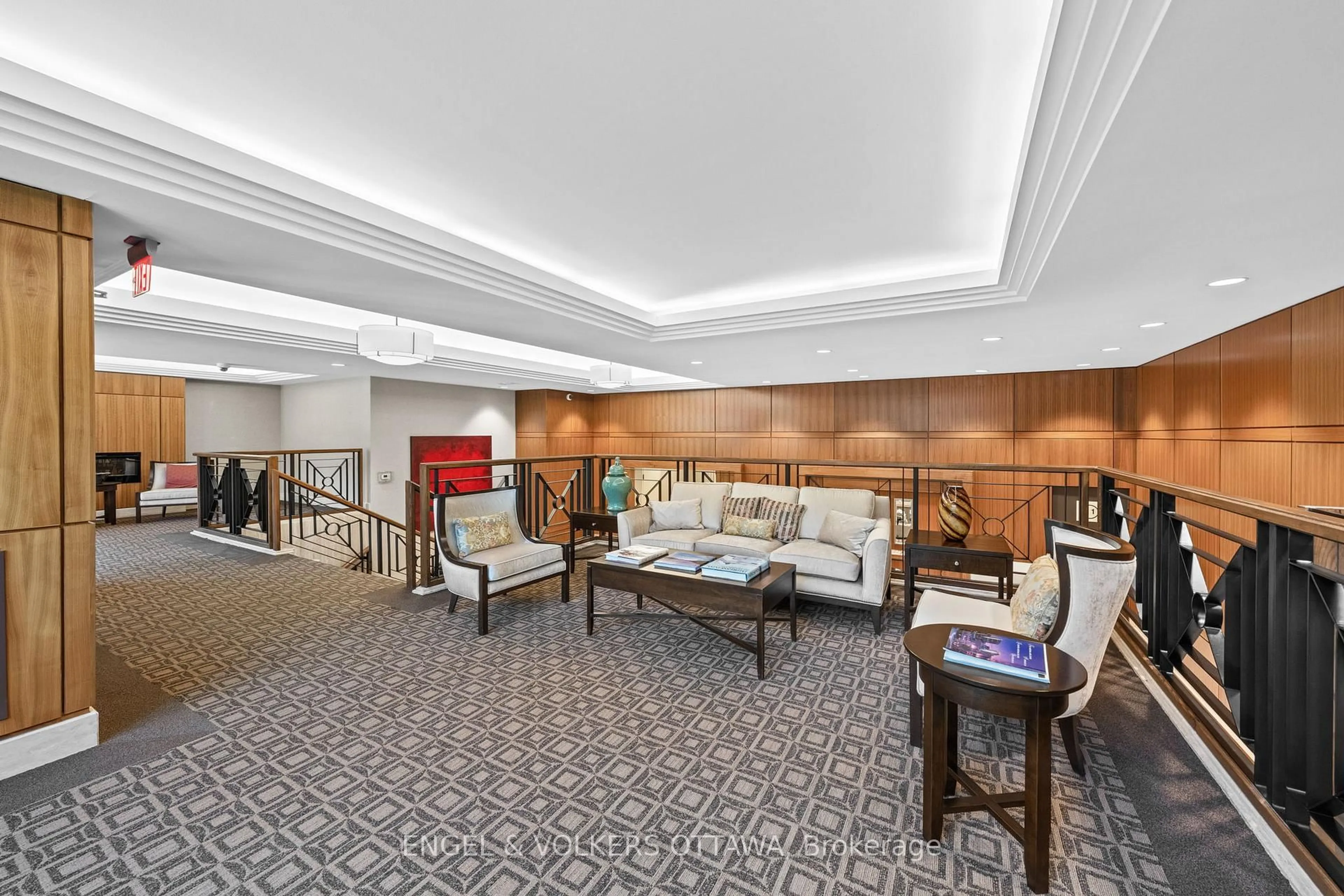 Lobby for 111 Echo Dr #103, Ottawa Ontario K1S 5K8