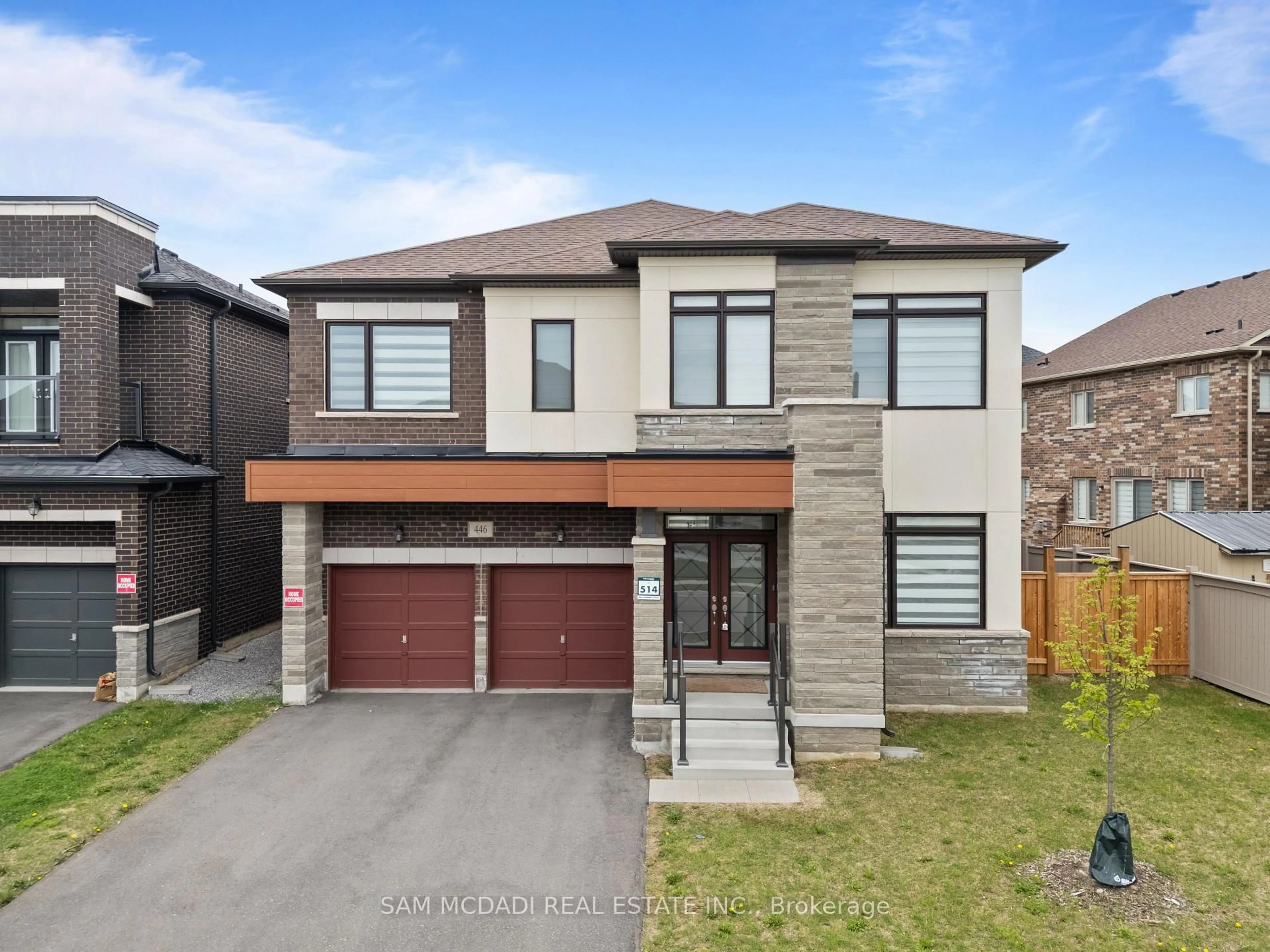 Home with brick exterior material, street for 446 Humphrey St, Hamilton Ontario L8B 1Z8