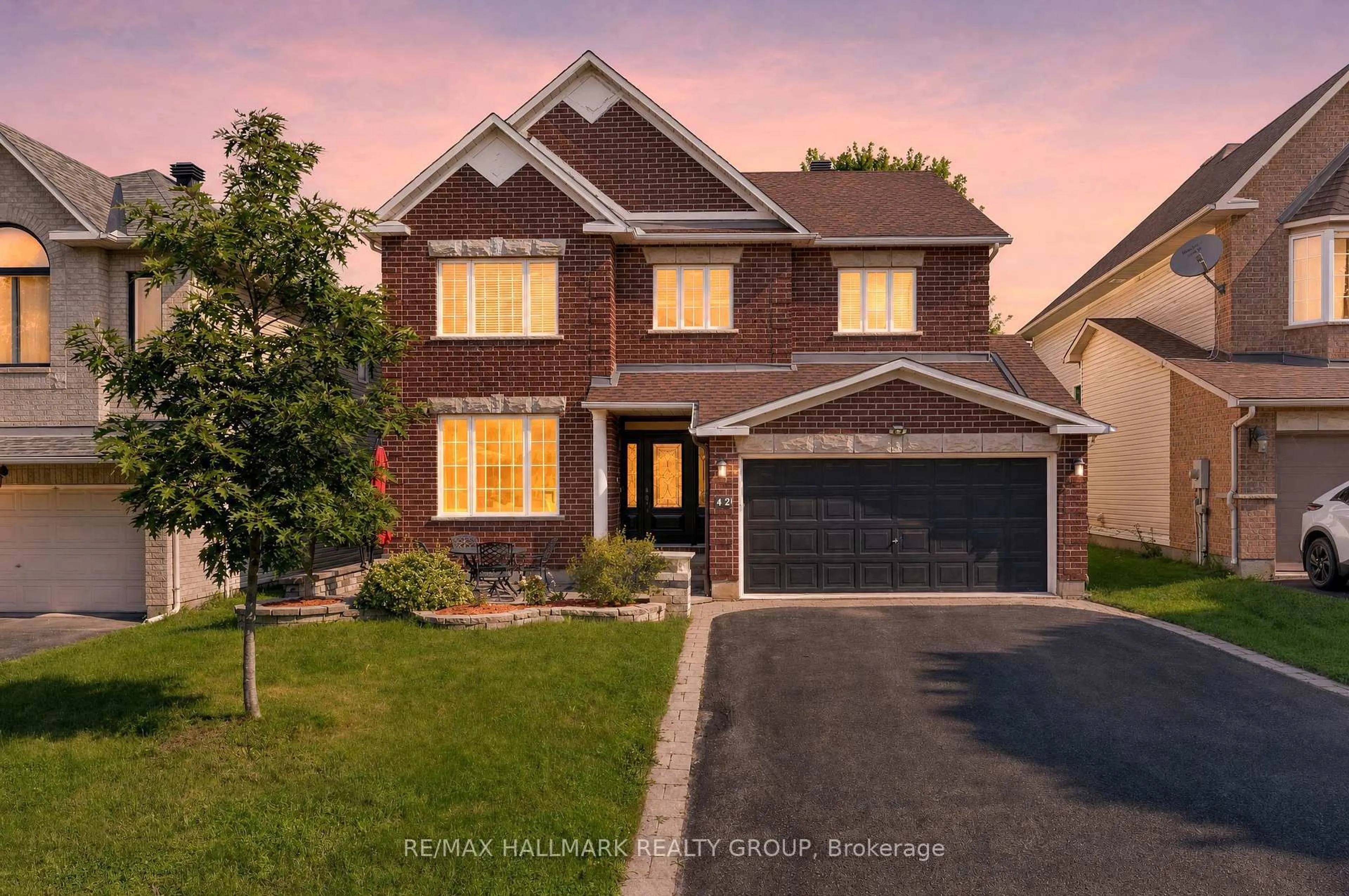 Home with brick exterior material, street for 42 Glenrill Pl, Ottawa Ontario K2M 2T5