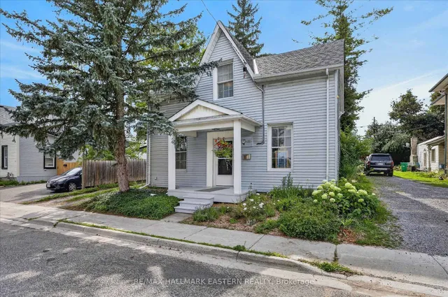 451 Stewart St, Peterborough 2