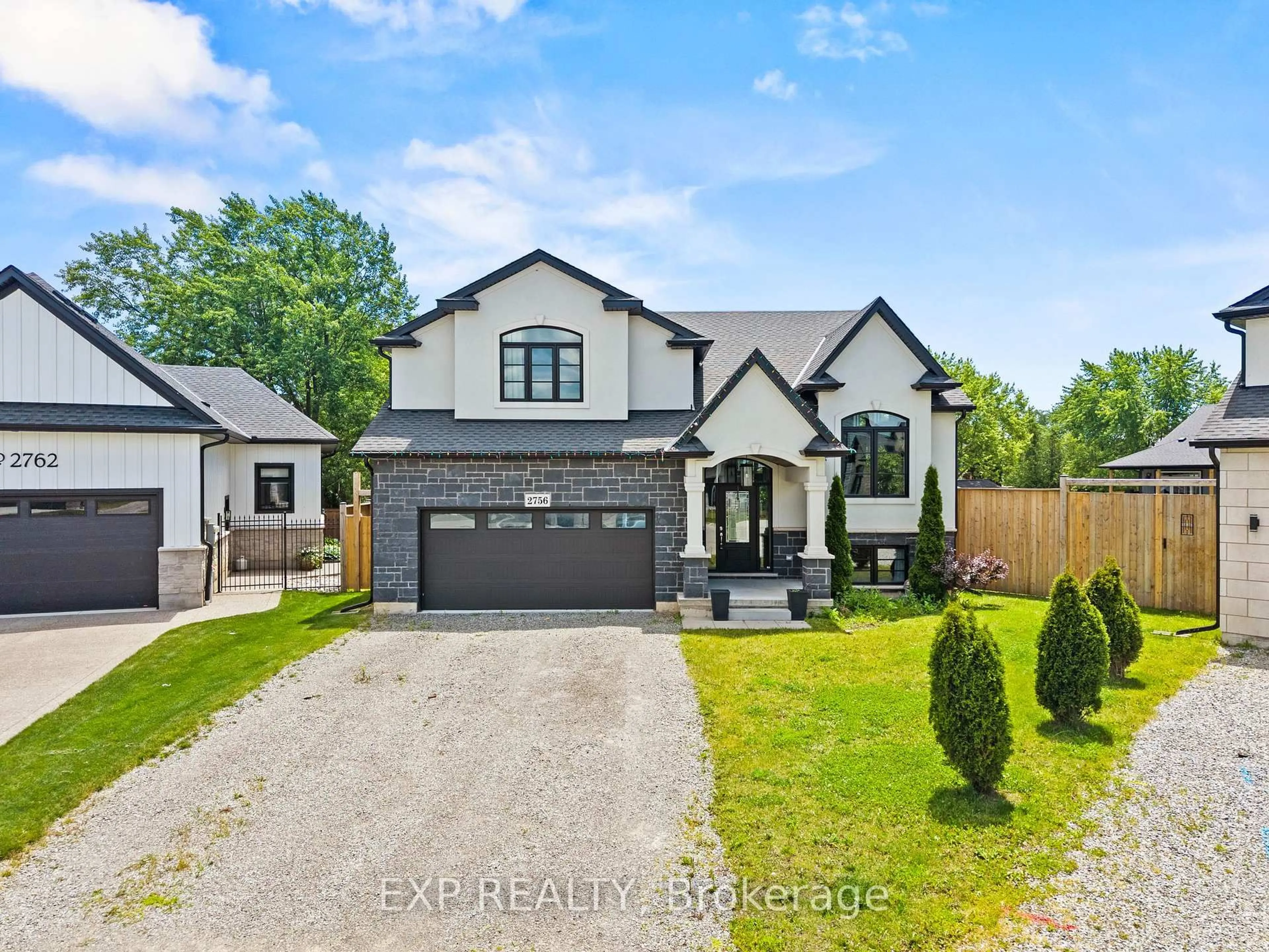 Home with brick exterior material, street for 2756 Arrowsmith Crt, Fort Erie Ontario L0S 1S0