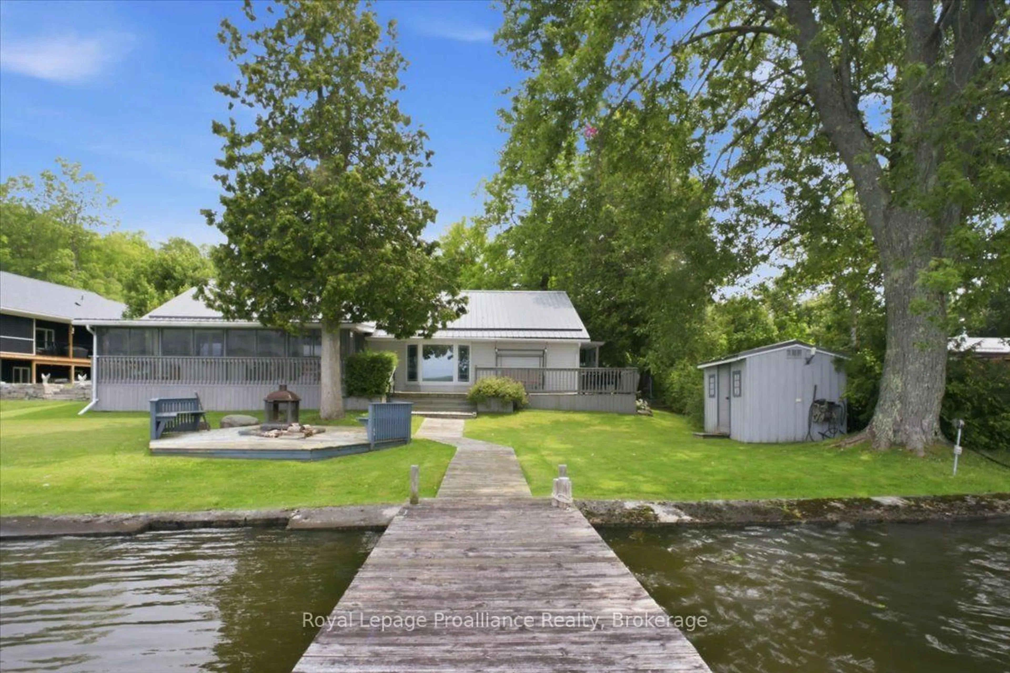 A pic from outside/outdoor area/front of a property/back of a property/a pic from drone, water/lake/river/ocean view for 40 Riverview Dr, Trent Hills Ontario K0L 1Y0