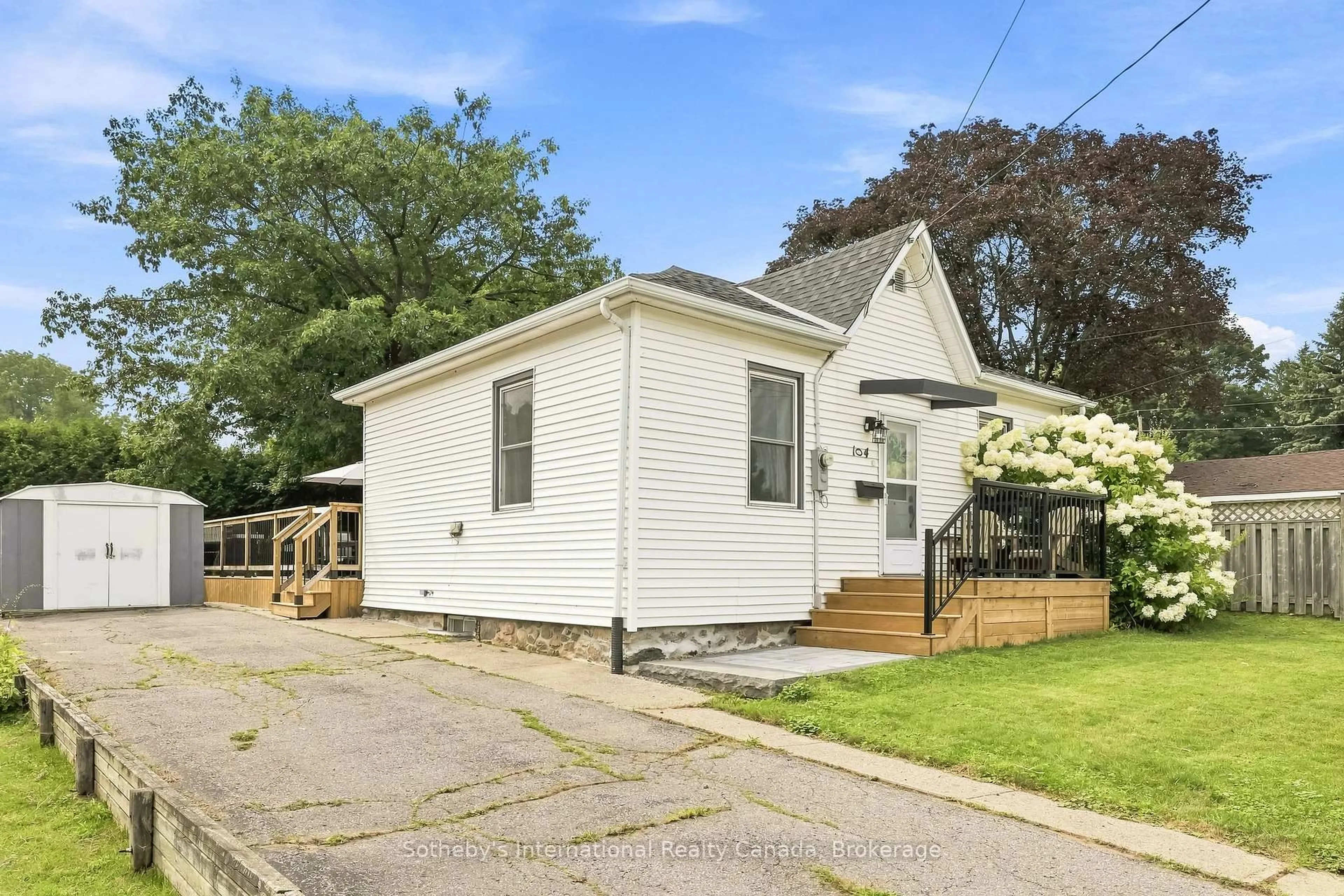 Home with vinyl exterior material, street for 104 Deblaquire St, Port Hope Ontario L1A 2K6