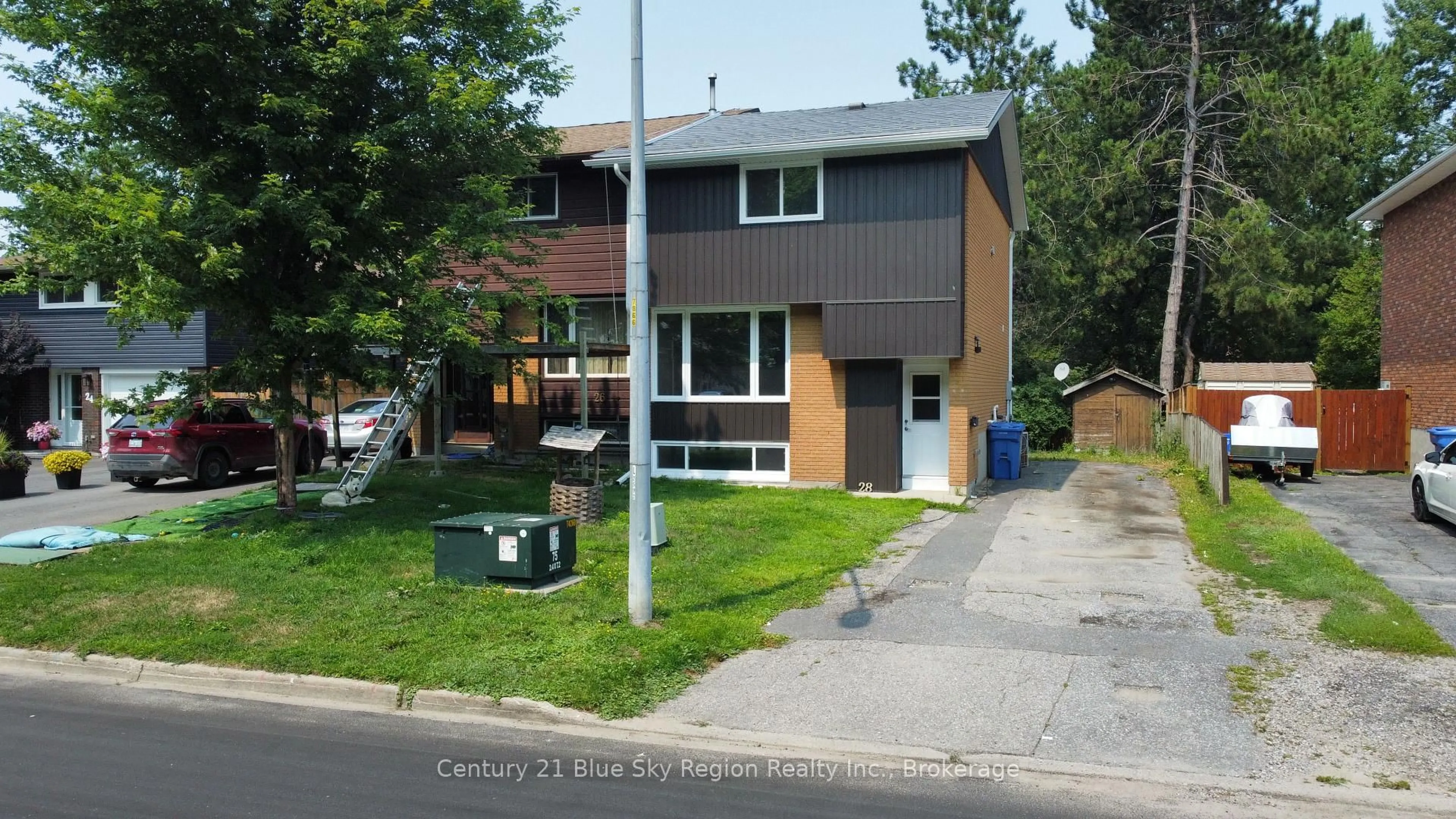 Unknown for 28 Lovell Ave, North Bay Ontario P1A 3R8