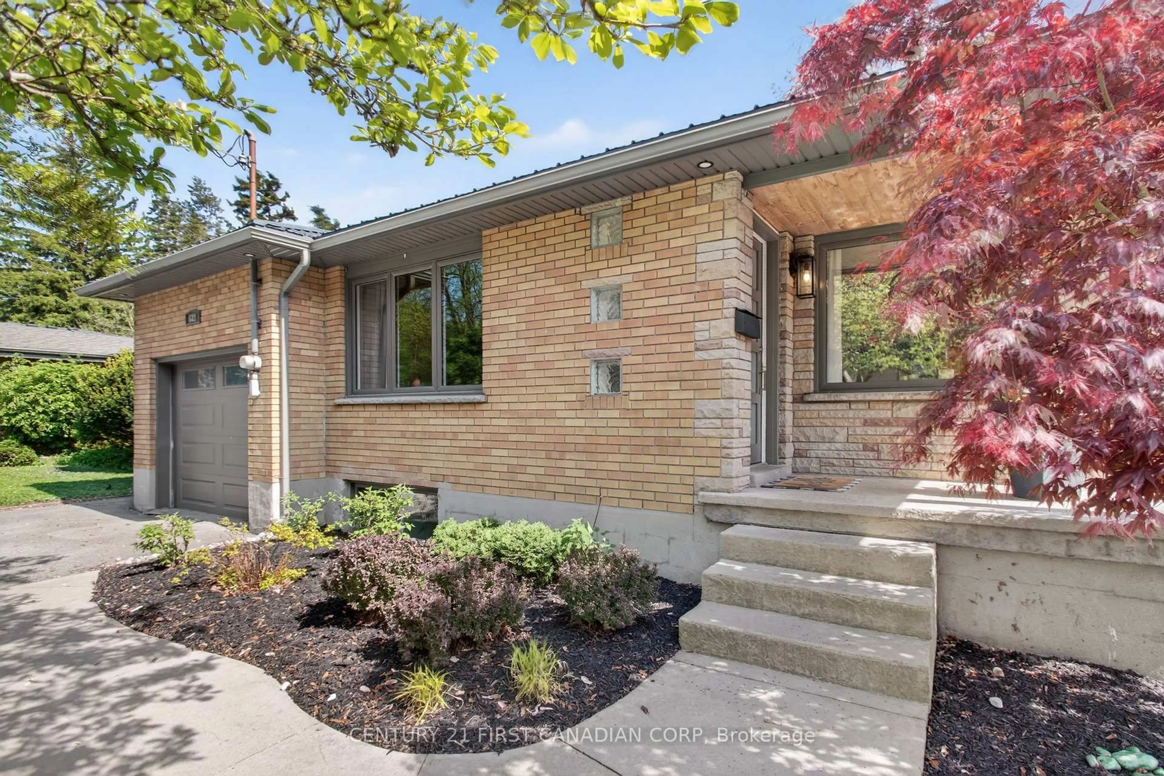 Home with brick exterior material, street for 681 Brant St, London East Ontario N5Y 3M9