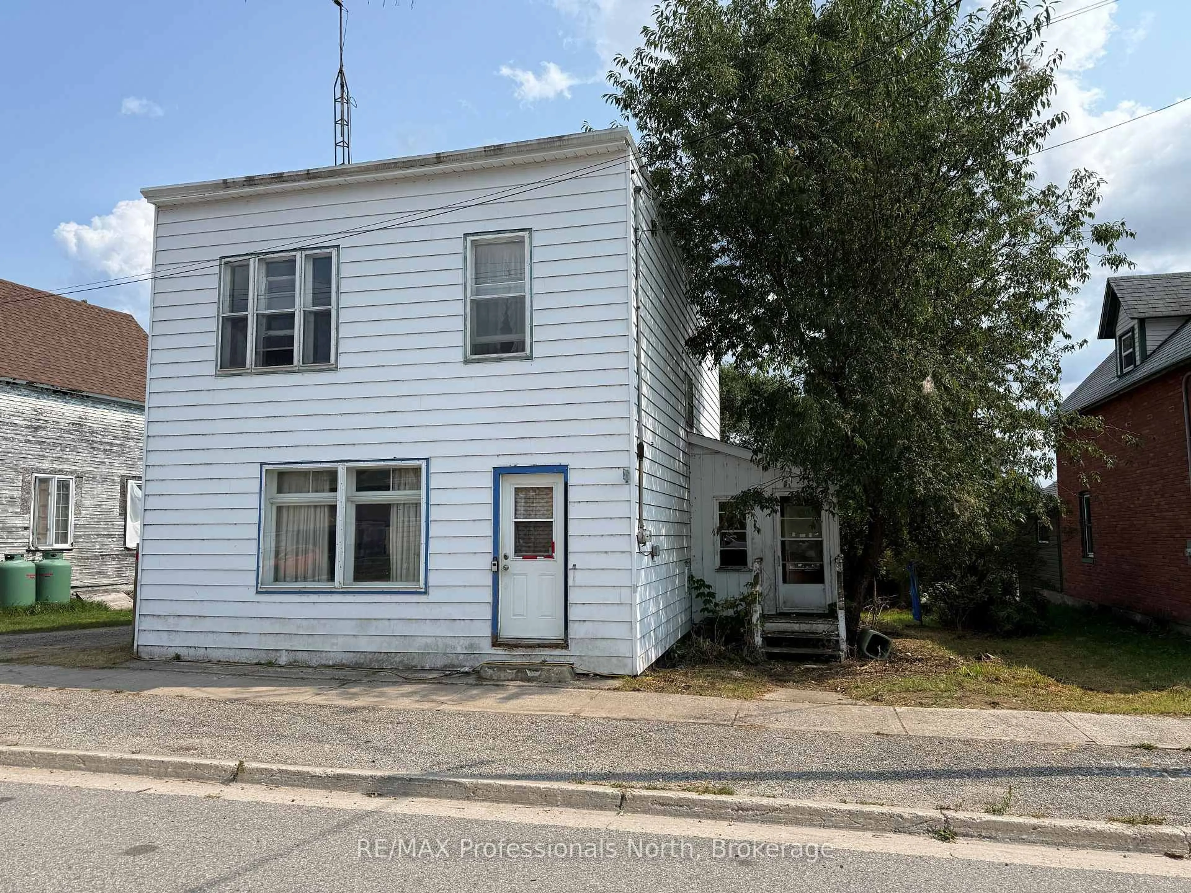 Unknown for 2517 HWY 518 Highway, McMurrich/Monteith Ontario P0A 1Y0