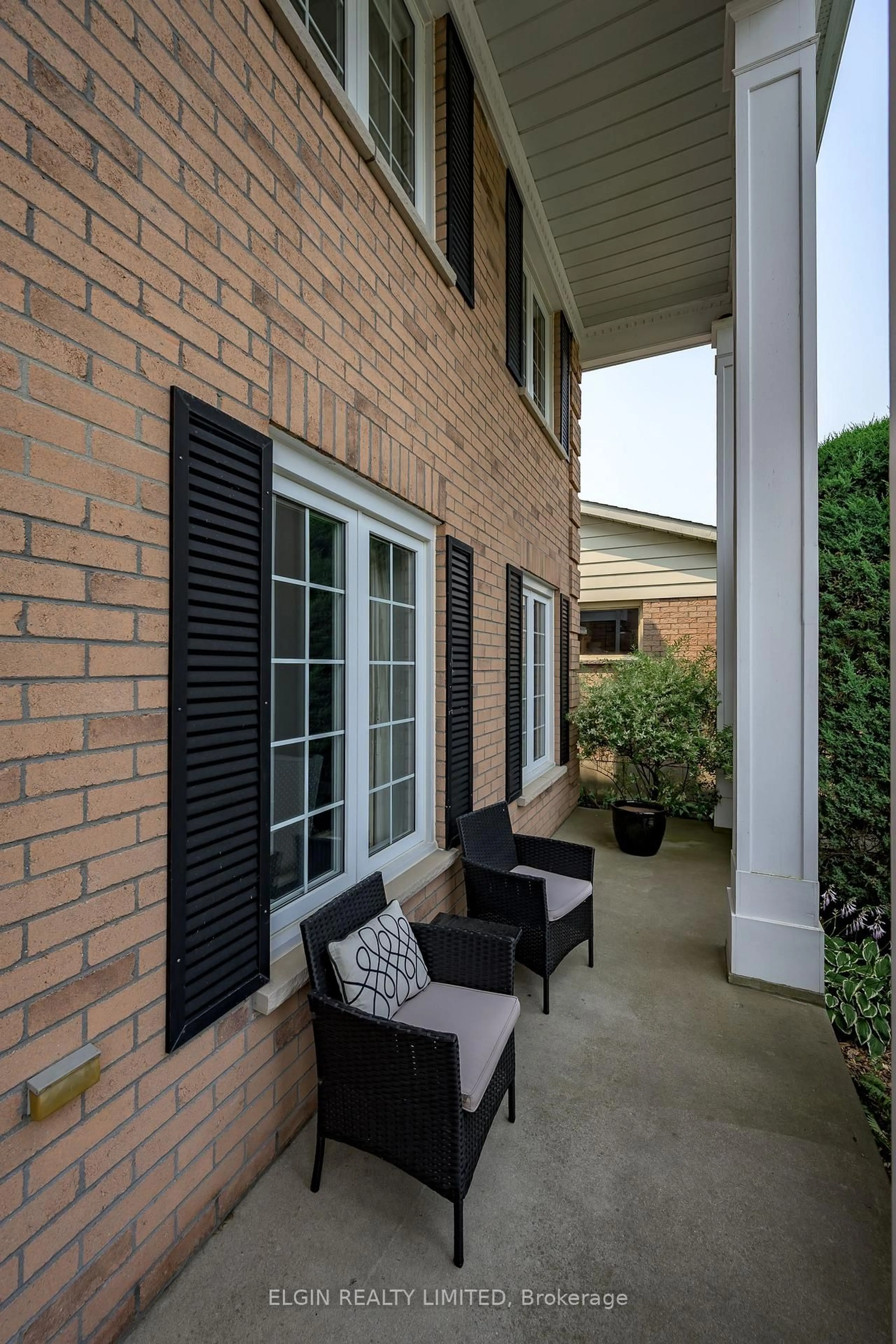 Home with brick exterior material, street for 16 Massey Dr, St. Thomas Ontario N5R 5M6