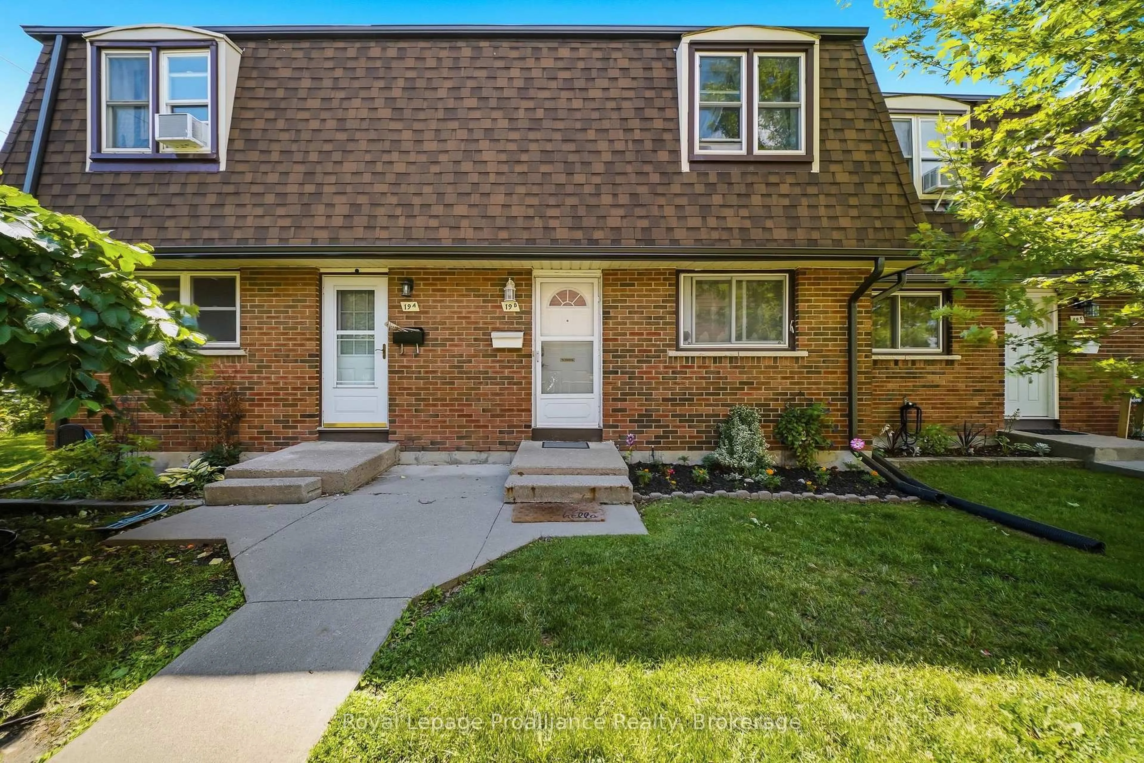 Home with brick exterior material, street for 19 Prince of Wales Dr #B, Belleville Ontario K8P 2T5