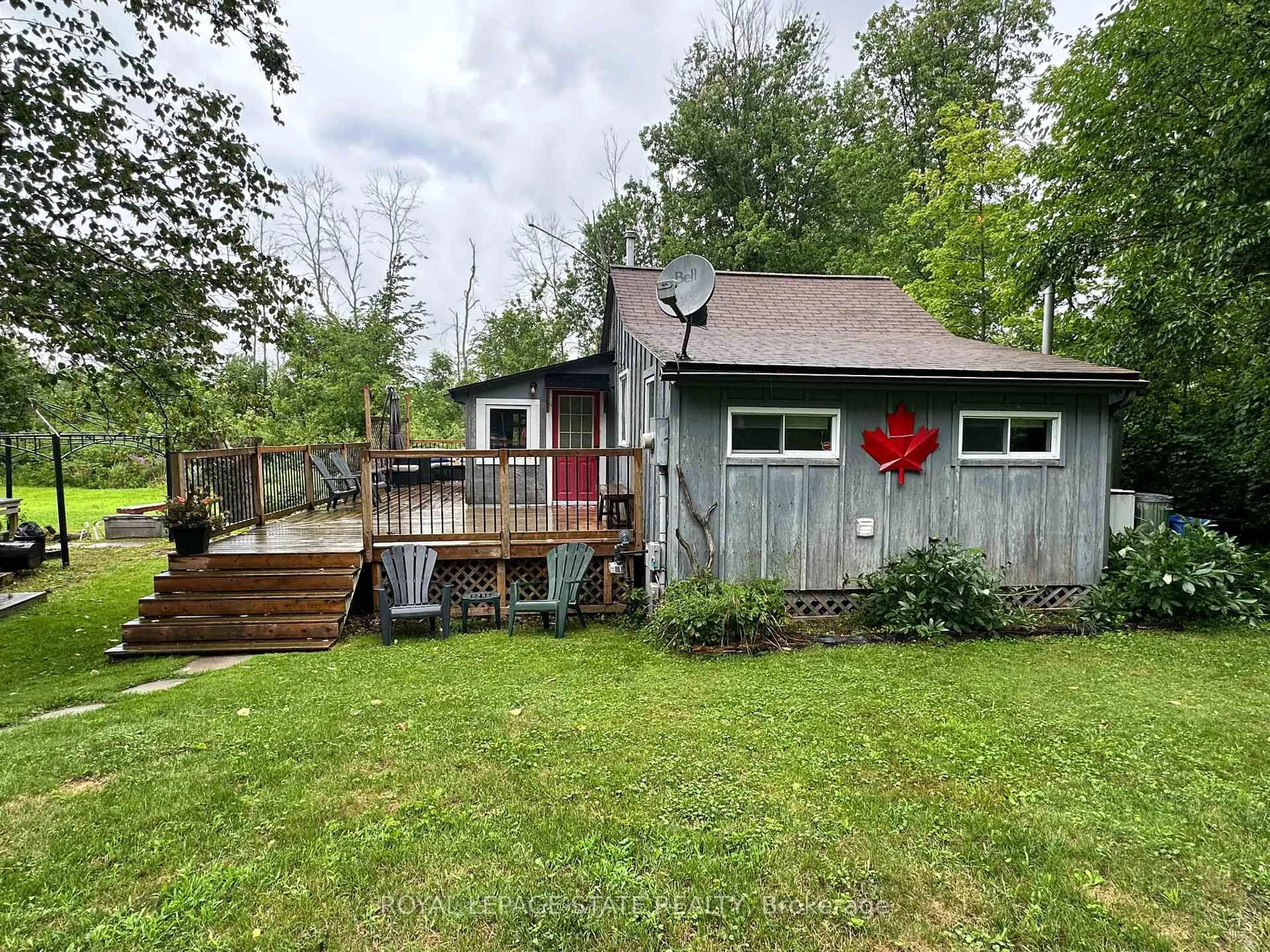Shed for 716 Sandy Bay Rd, Haldimand Ontario N1A 2W6
