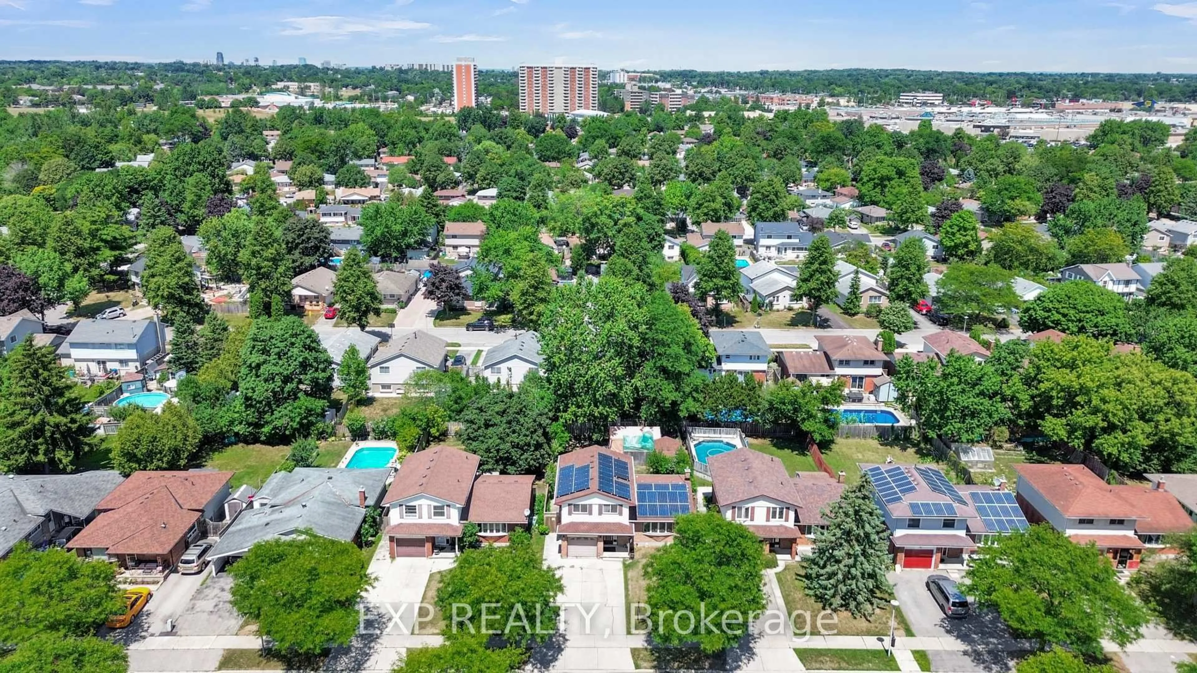 A pic from outside/outdoor area/front of a property/back of a property/a pic from drone, city buildings view from balcony for 1251 Jalna Blvd, London South Ontario N6E 2A8