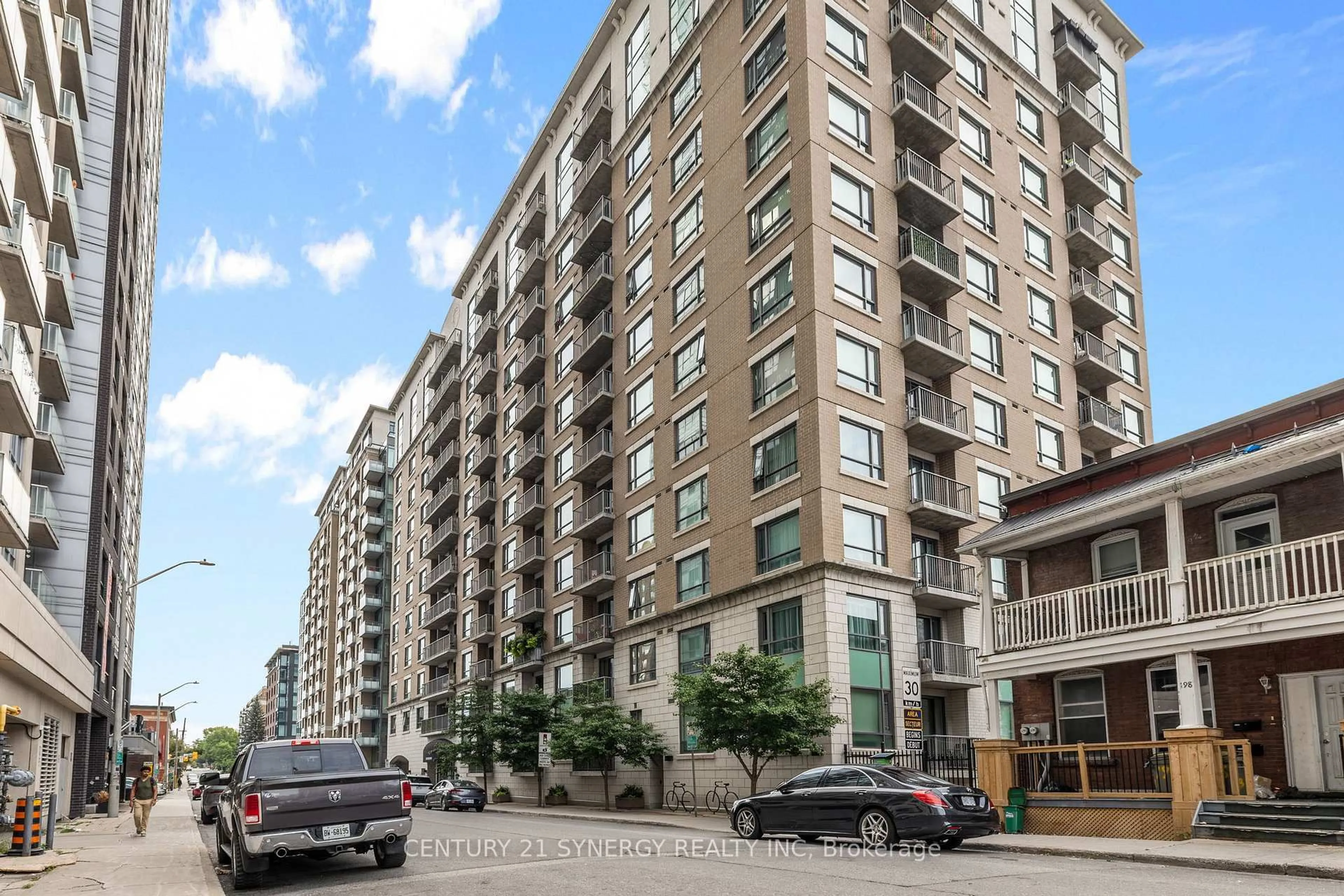Unknown for 200 Besserer St #501, Ottawa Ontario K1N 0A7