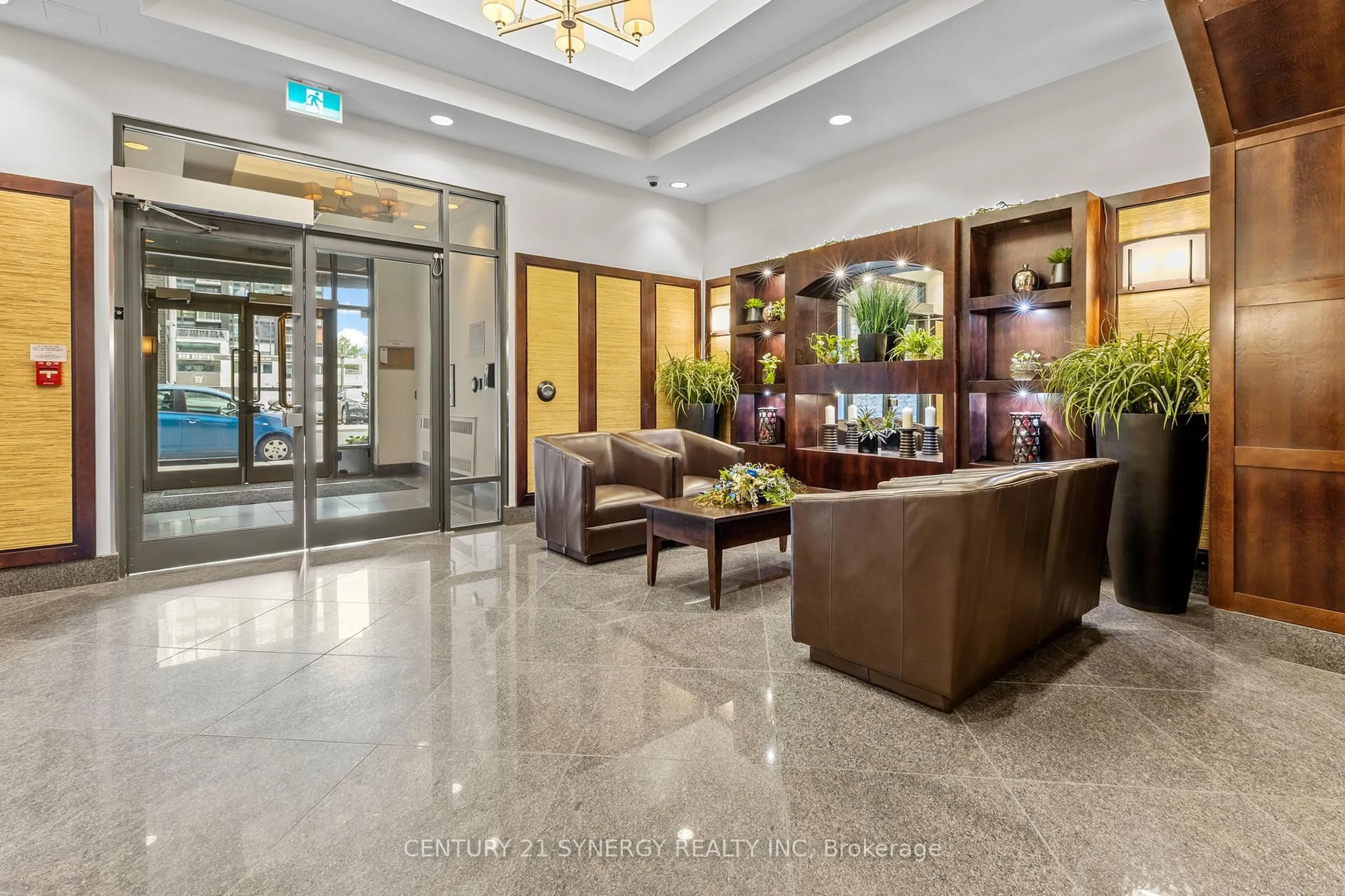 Lobby for 200 Besserer St #501, Ottawa Ontario K1N 0A7