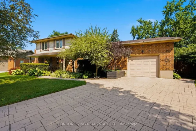91 St Clair Crt, London South 3
