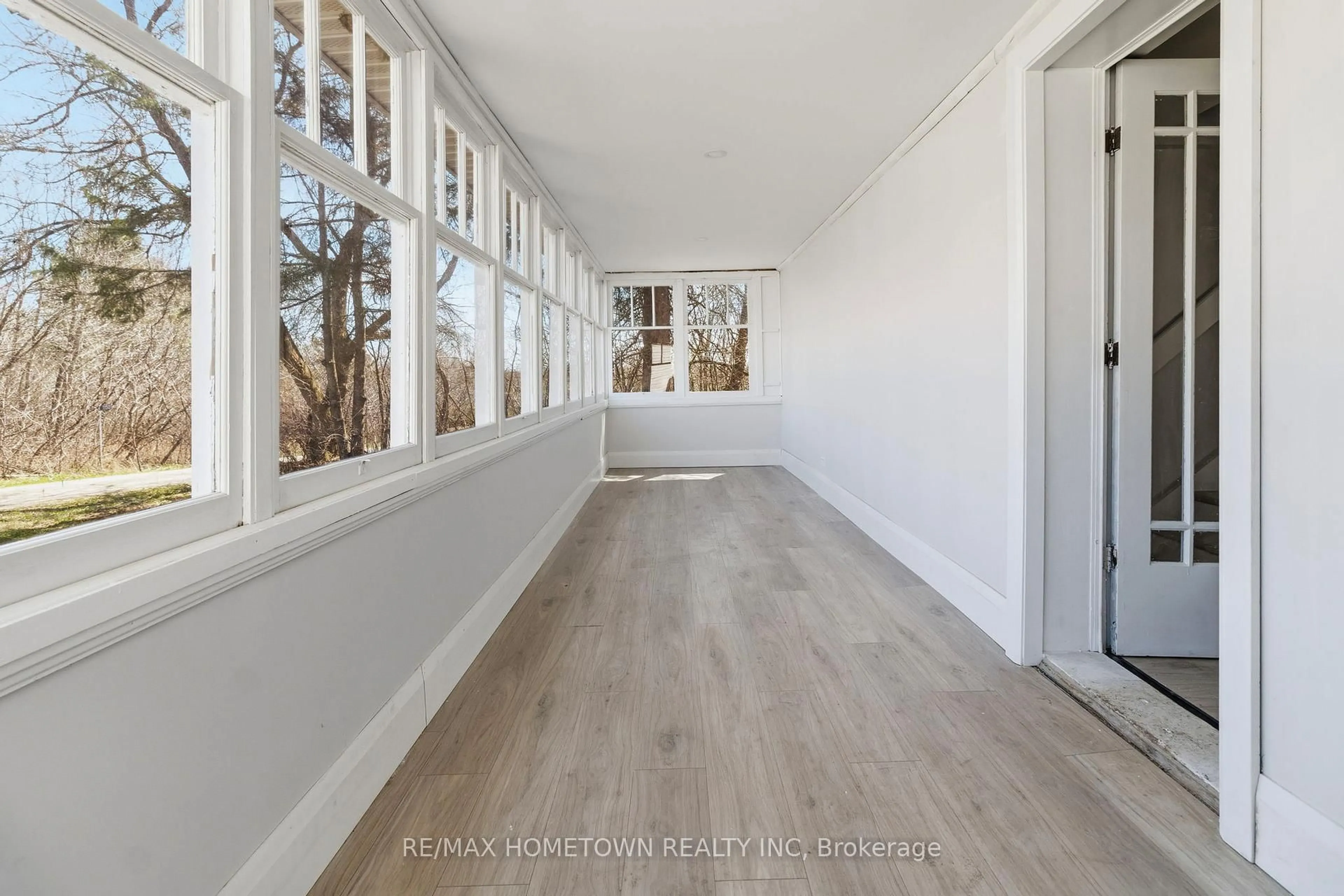 Indoor entryway for 11445 County Rd 7 Rd, Elizabethtown-Kitley Ontario K0G 1R0