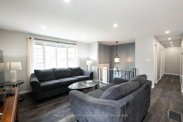 115 Nicholas St, Quinte West 4