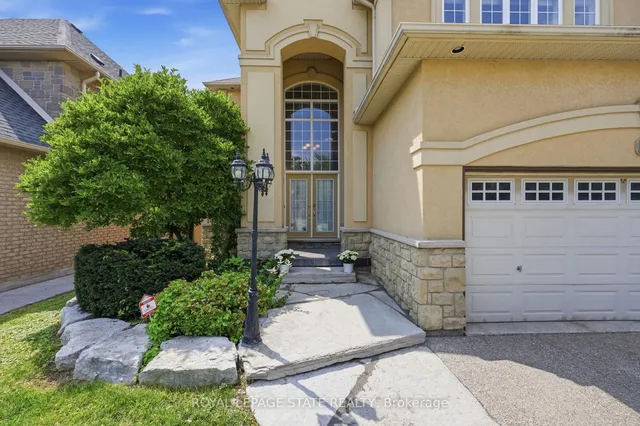 64 Joshua Ave, Hamilton 3