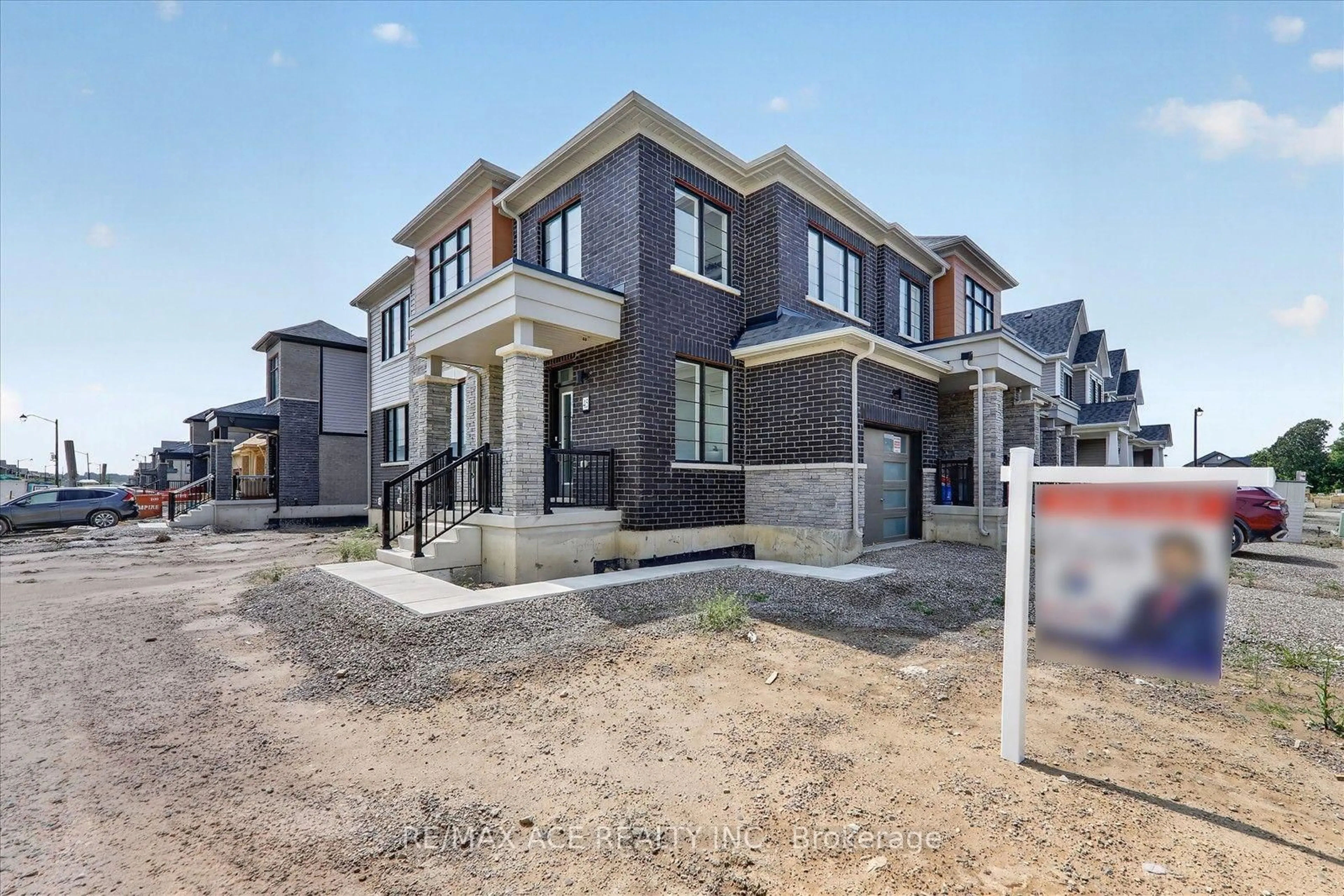 Home with brick exterior material, street for 45 International Dr, Haldimand Ontario N3W 0K7