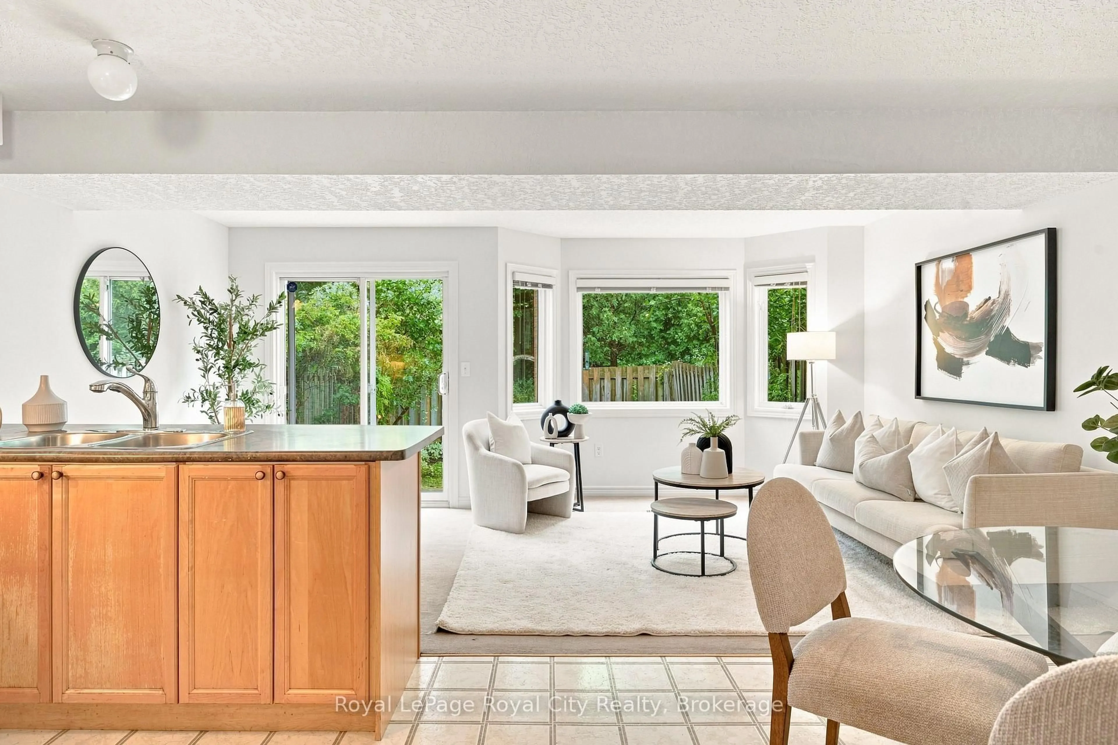 Living room with furniture, ceramic/tile floor for 87 Rodgers Rd, Guelph Ontario N1G 4Z5