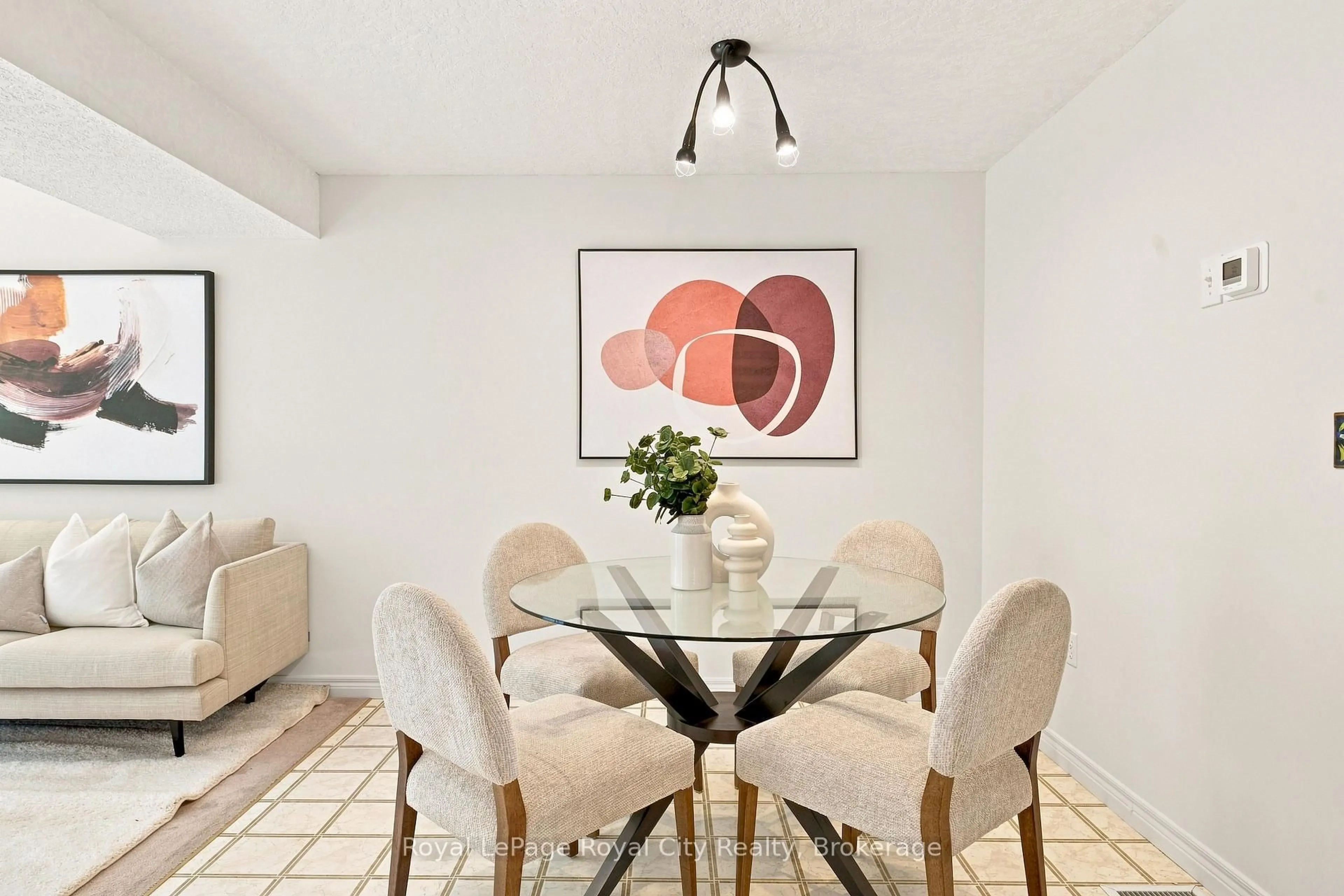 Dining room, unknown for 87 Rodgers Rd, Guelph Ontario N1G 4Z5