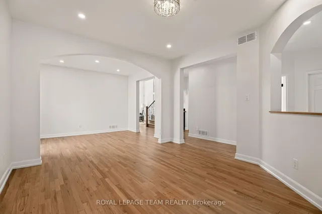 28 Borealis Cres, Ottawa 3