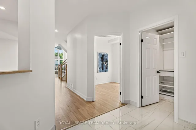 28 Borealis Cres, Ottawa 4