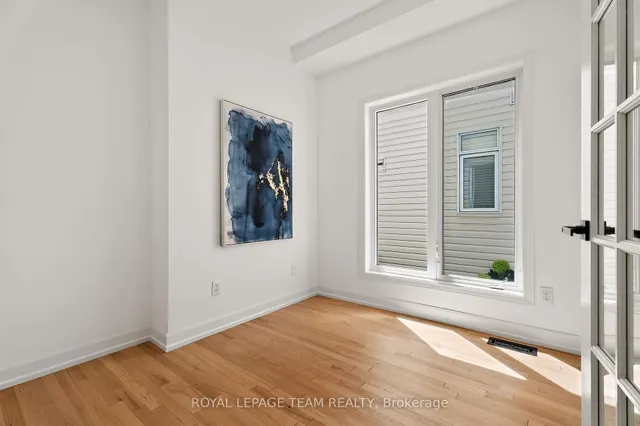 28 Borealis Cres, Ottawa 5