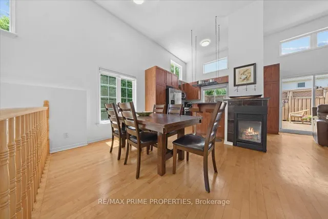 201 Gladeview Private, Ottawa 5