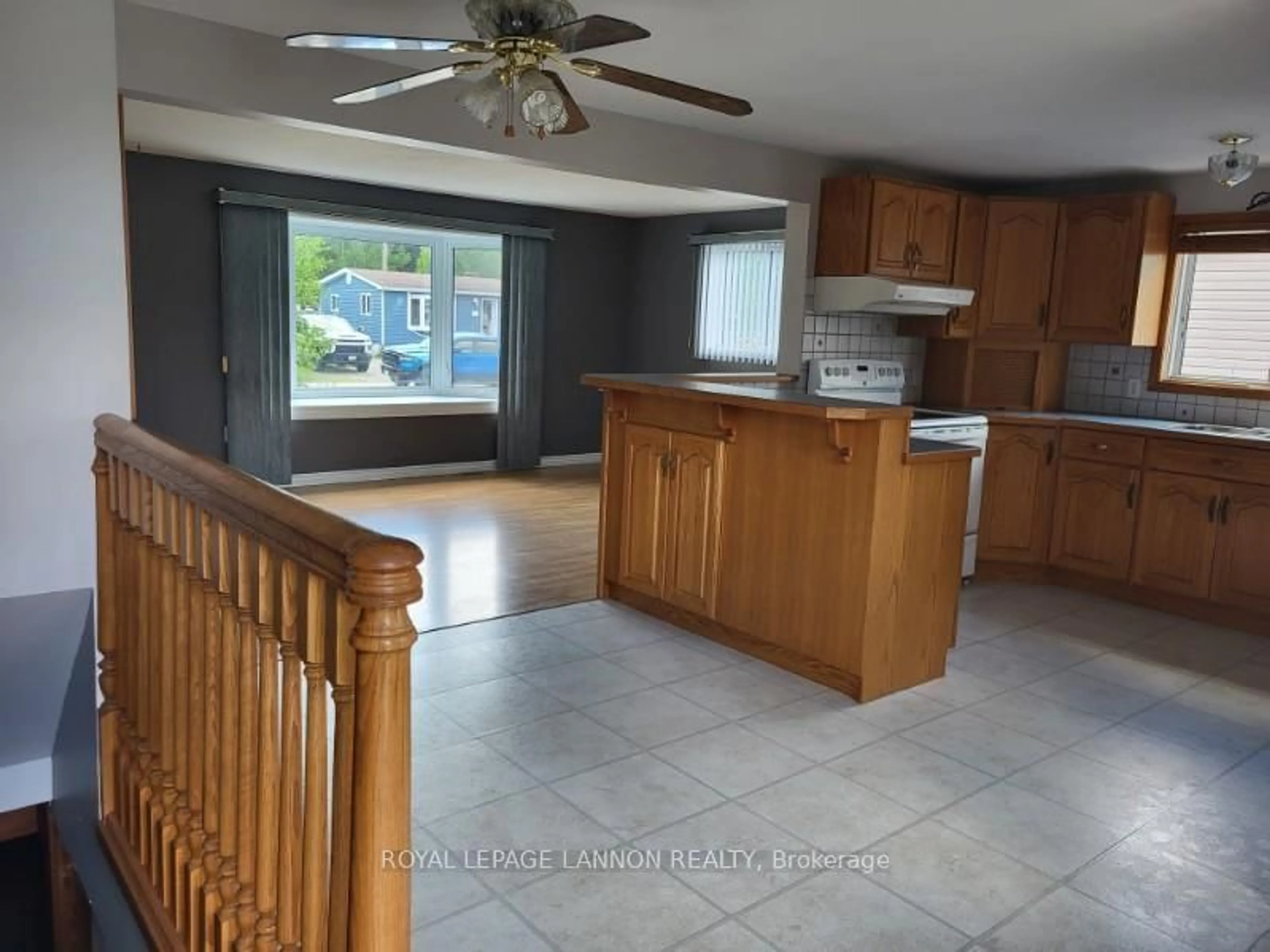 Open concept kitchen, unknown for 29 BIRCH Dr, Marathon Ontario P0T 2E0