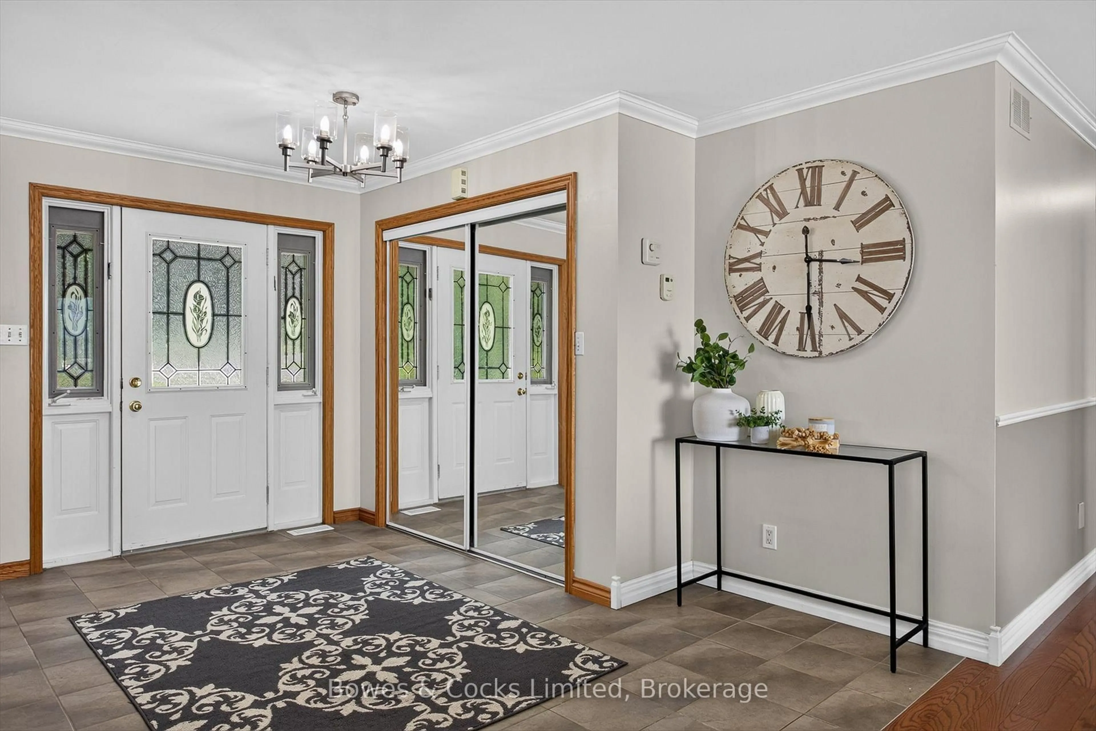 Indoor entryway for 26 Ivey Lane, Otonabee-South Monaghan Ontario K9J 6X8