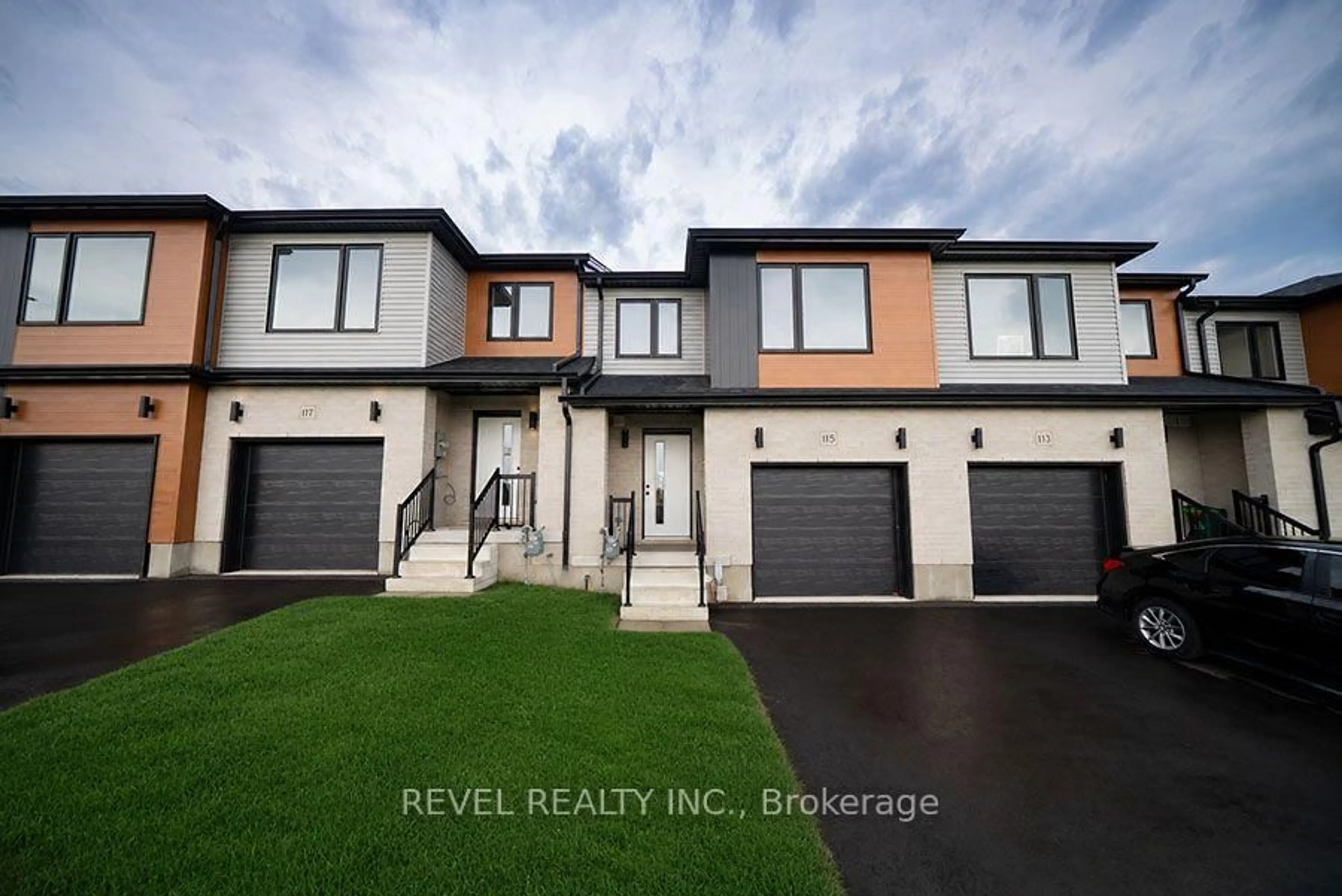 Unknown for 115 Mattingley St, Brant Ontario N3L 0G4