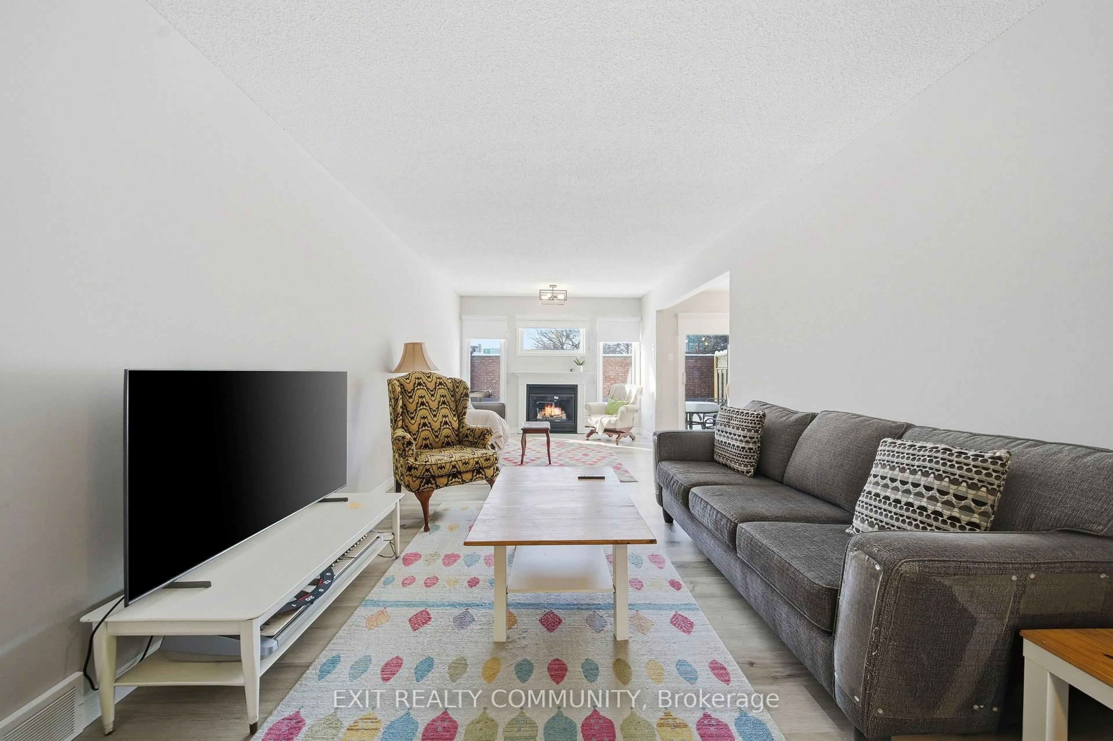 Living room with furniture, unknown for 601 Grenfell Dr #15, London North Ontario N5X 4E4