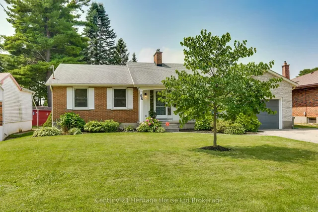 98 Maud St, Woodstock 3