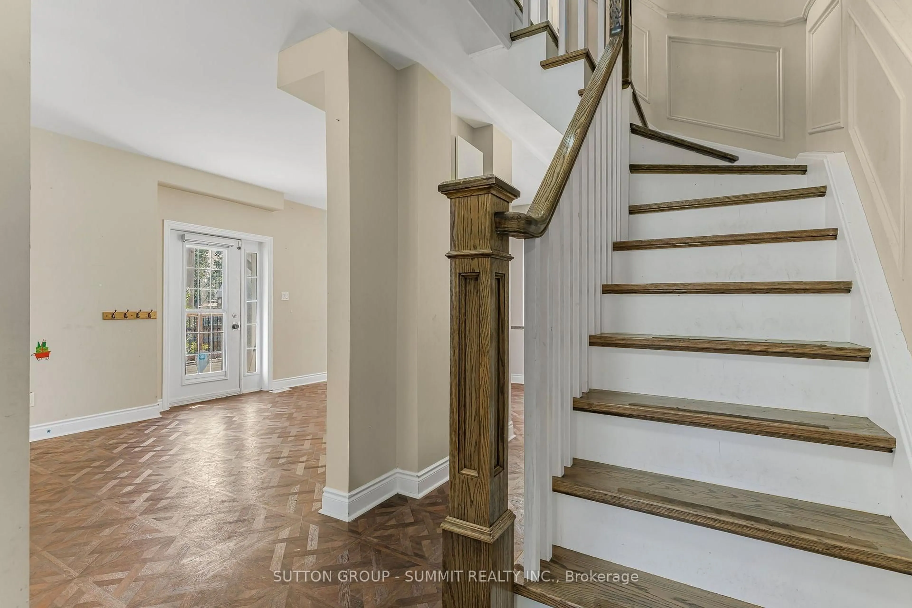 Unknown for 403 Niagara St, Welland Ontario L3C 1L3