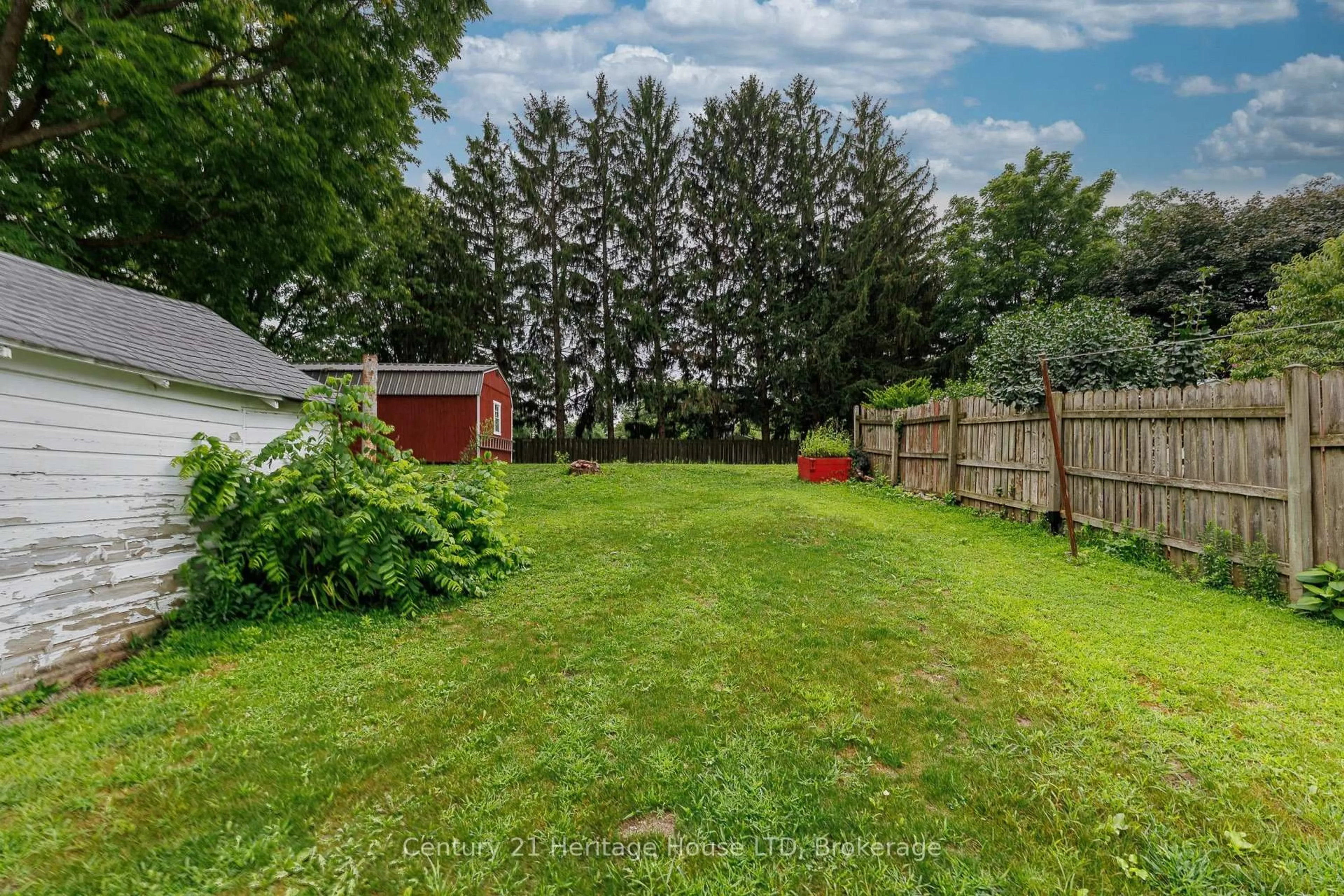 Unknown for 182 Bertie St, Fort Erie Ontario L2A 1Z1