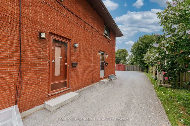 146 Central Ave, Fort Erie 2