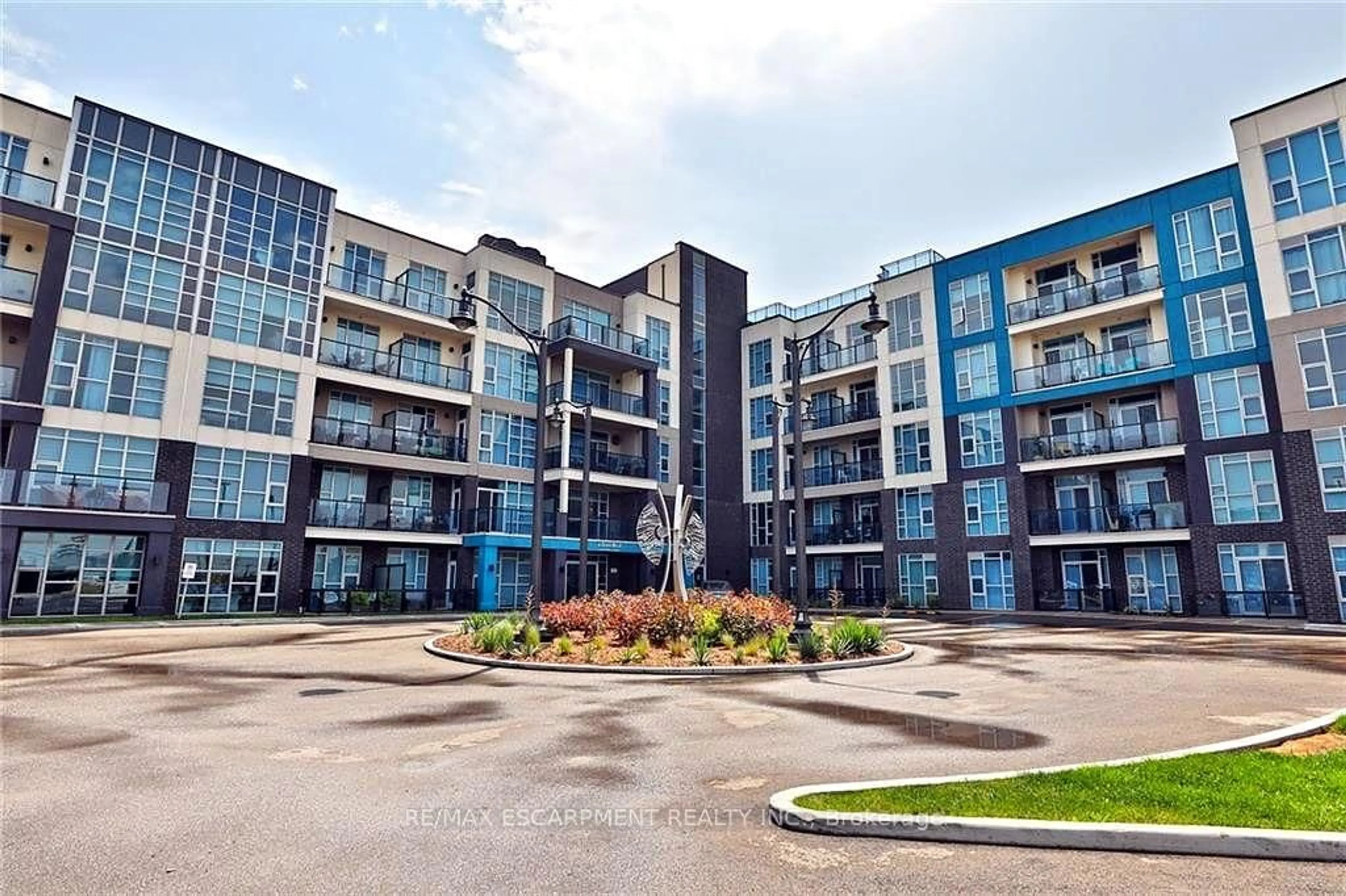 Unknown for 10 CONCORD Pl #117, Grimsby Ontario L3M 0G6