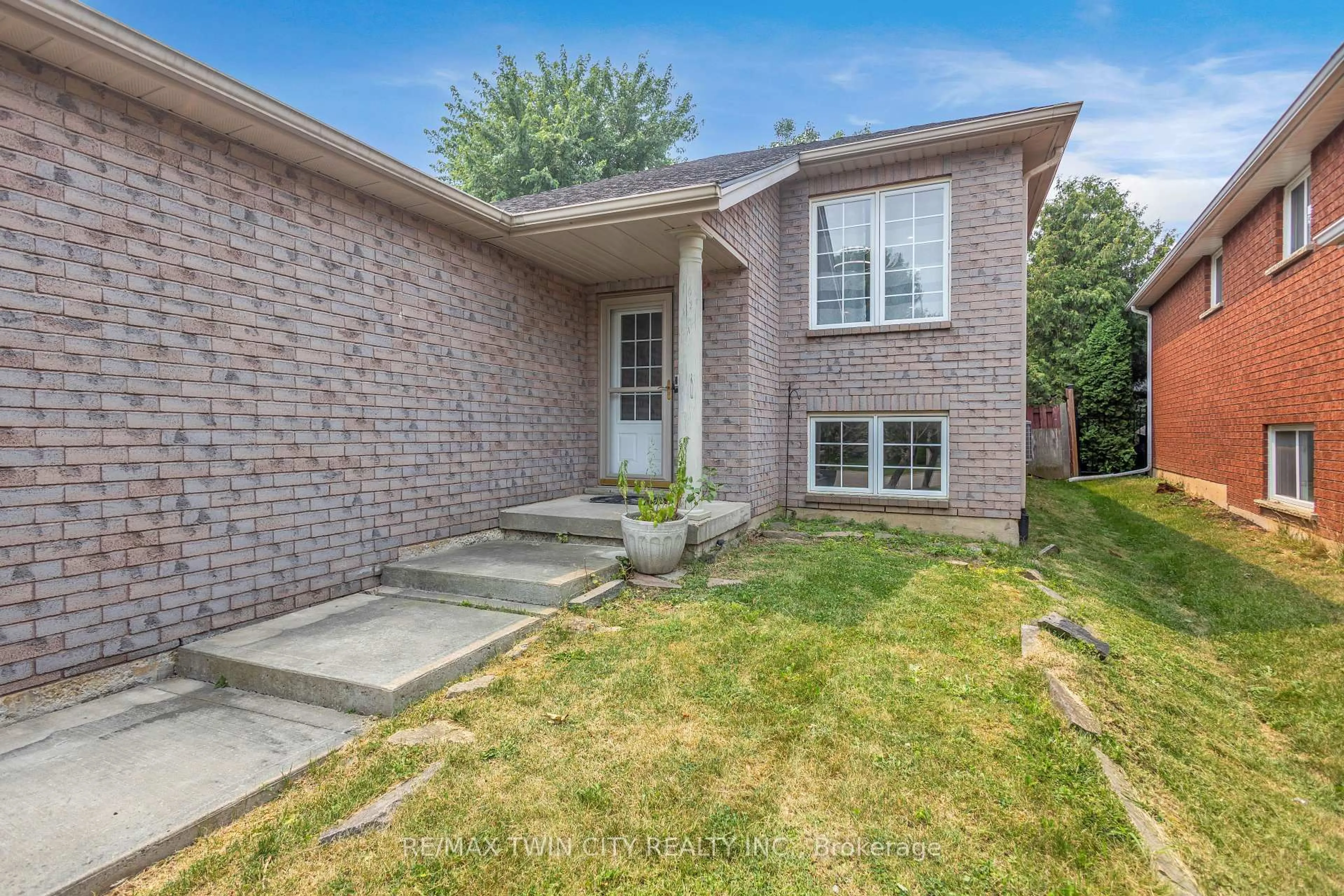 Home with brick exterior material, street for 4 Dowden Ave, Brantford Ontario N3T 6N5