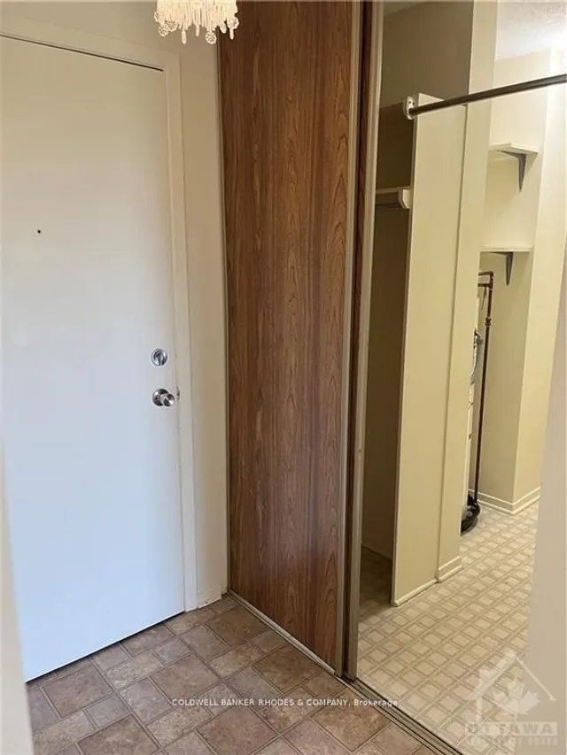 325 Centrum Blvd #407, Ottawa 3