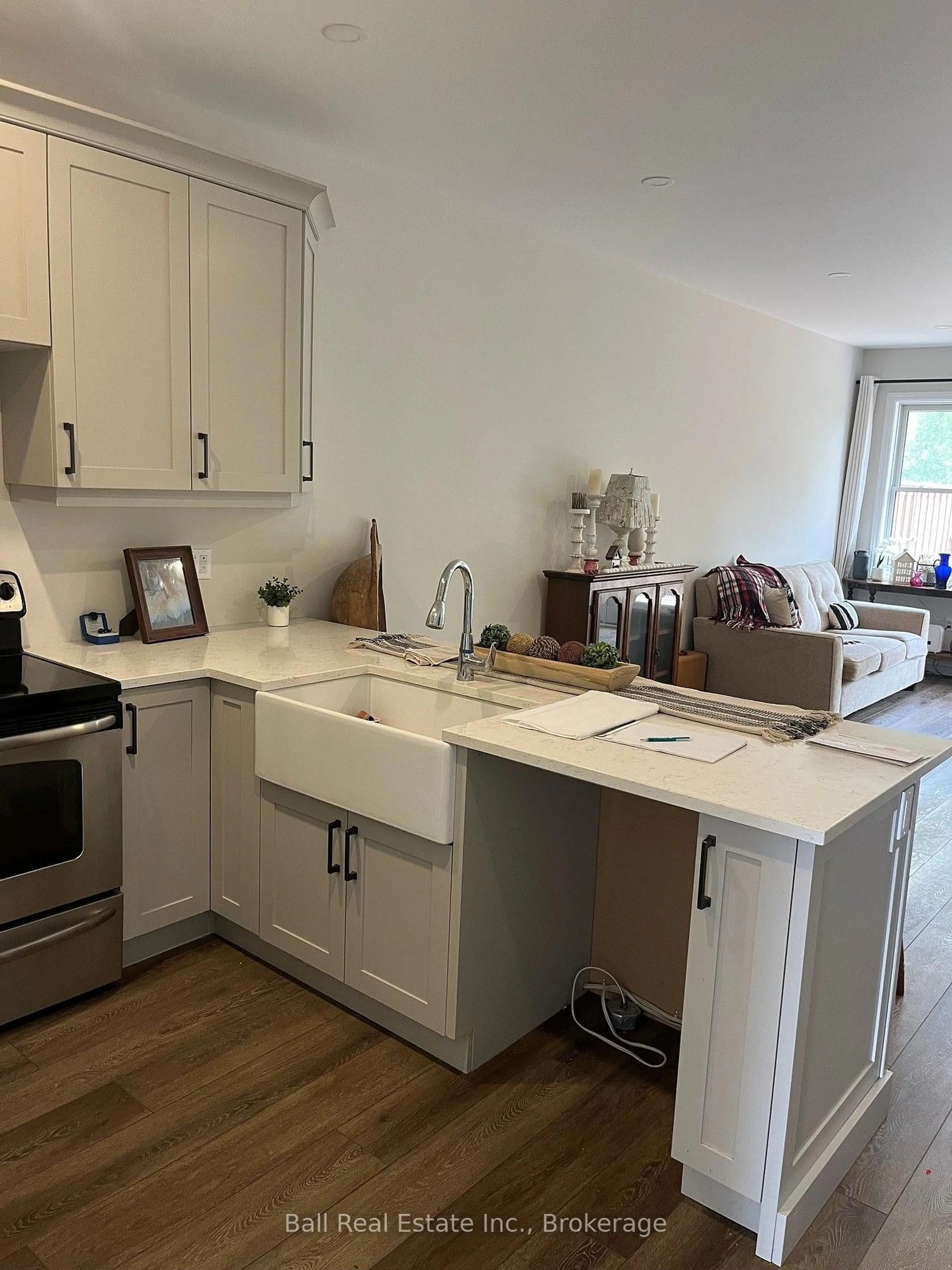 Open concept kitchen, unknown for 13 Carrick St, Stirling Ontario K0K 3E0