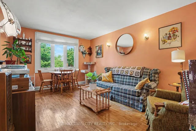 291 Sheridan St, Brantford 5