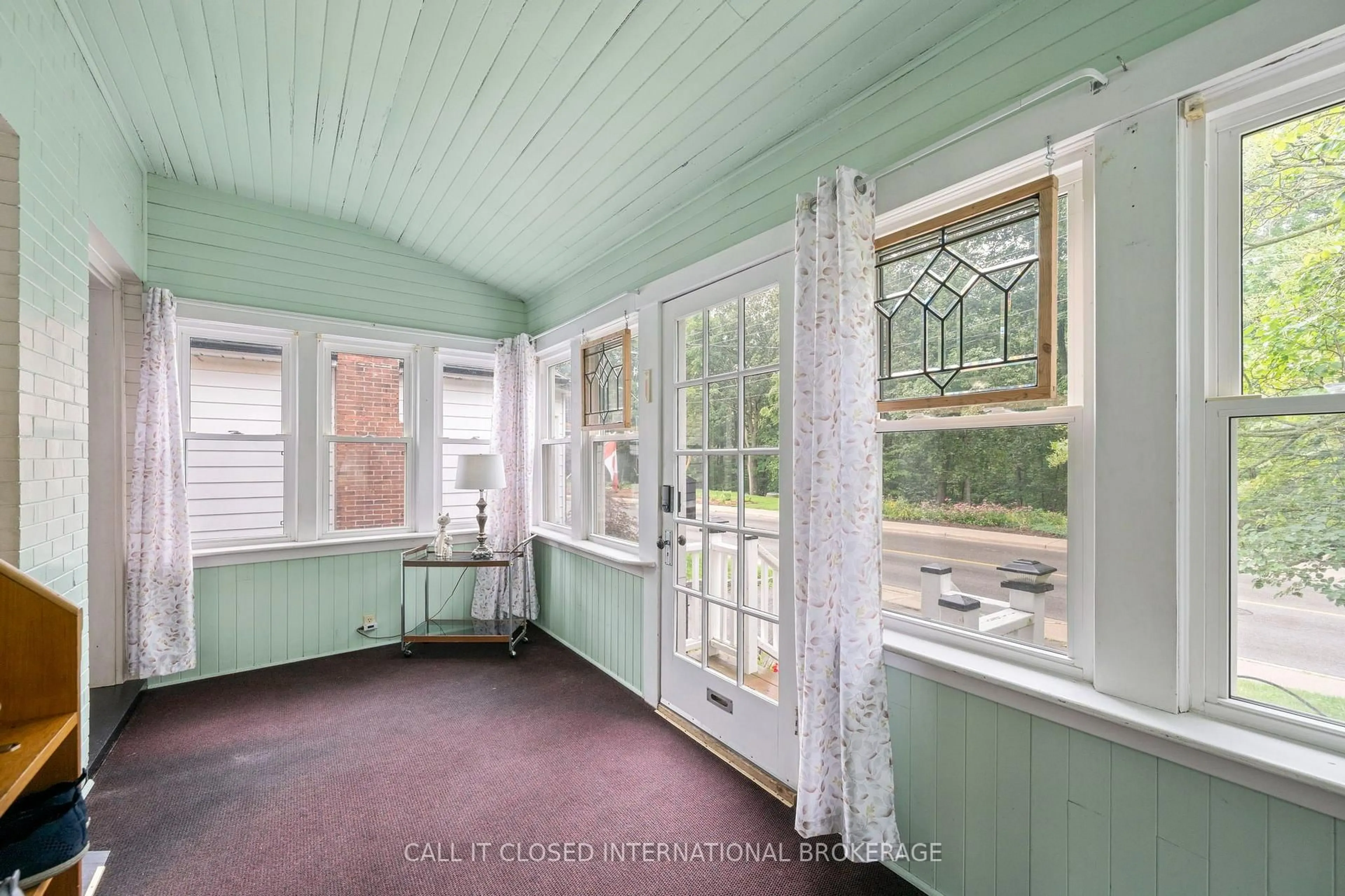 Unknown for 97 Elgin St, St. Thomas Ontario N5R 3M5