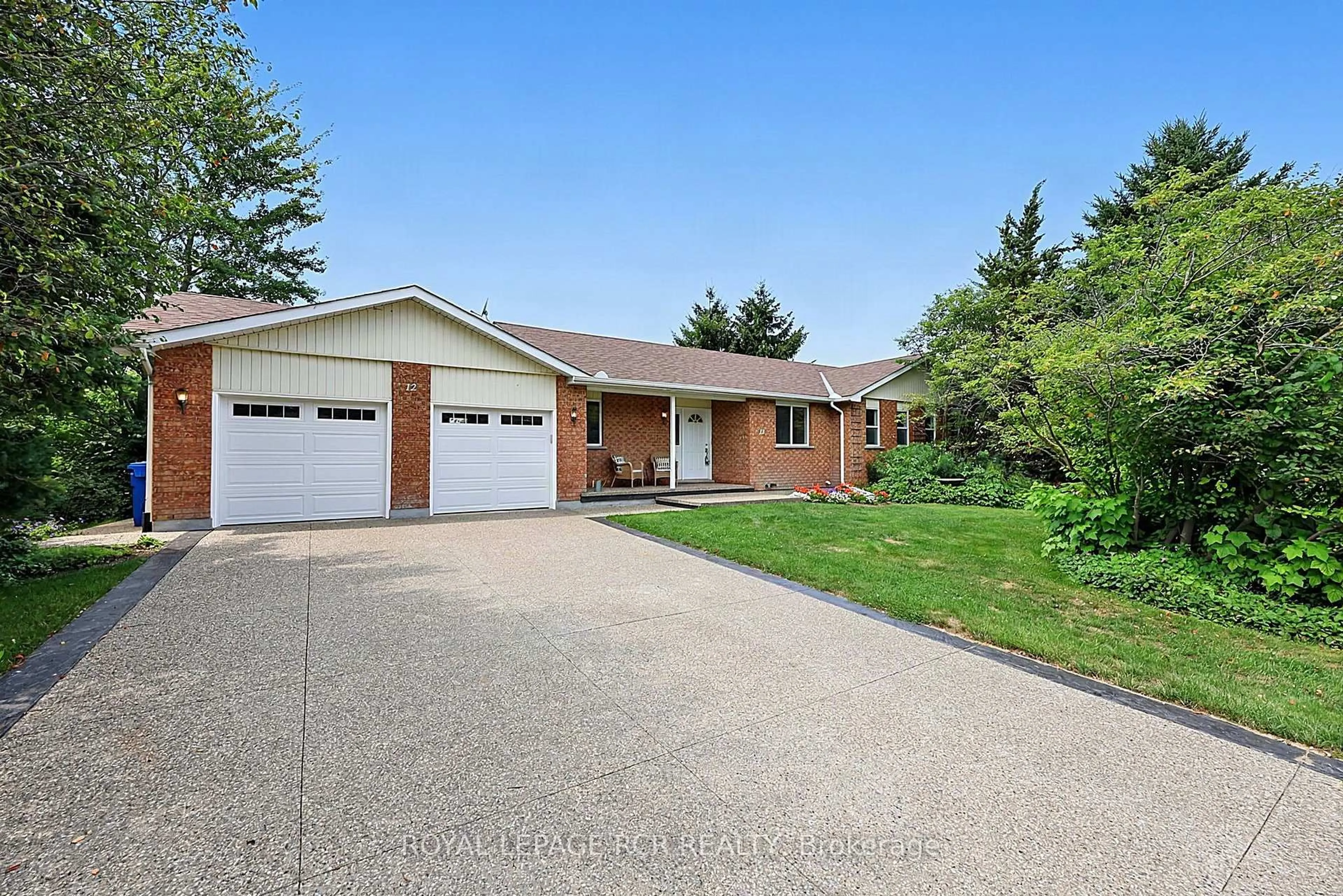 Unknown for 12 Peter St, Amaranth Ontario L9W 5Z1