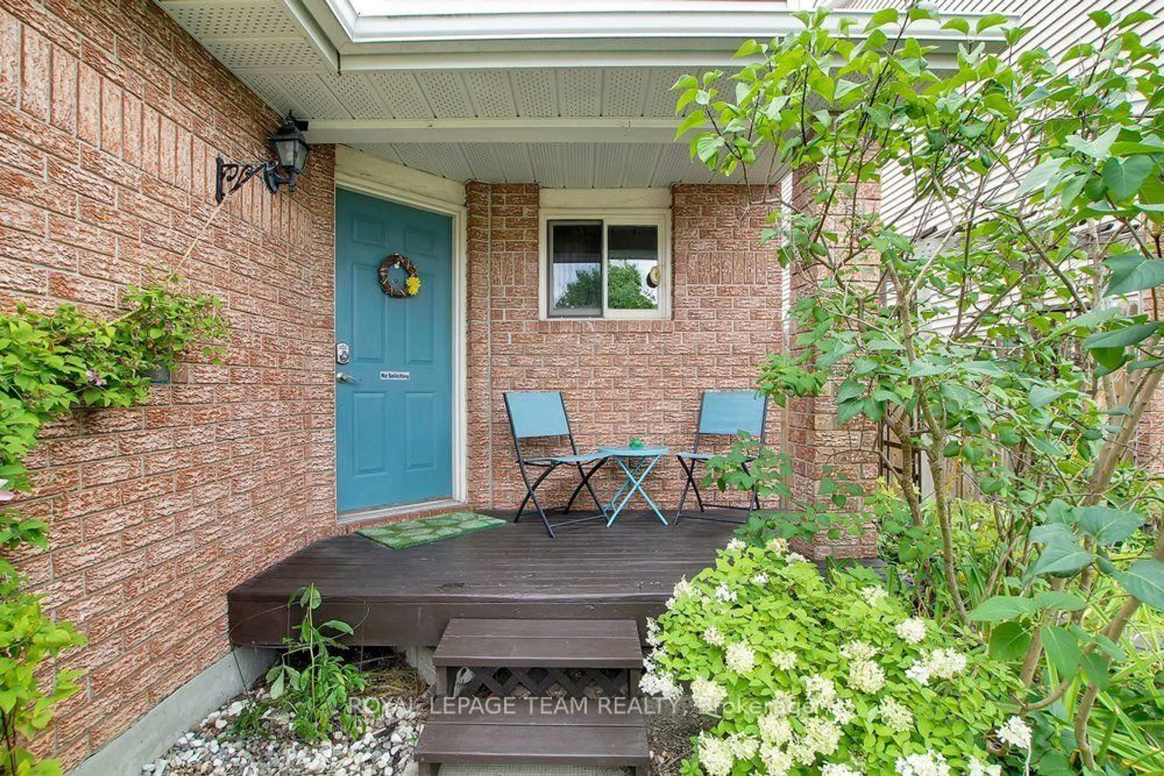 Patio, street for 50 Burlington Cres, Ottawa Ontario K1T 3K7