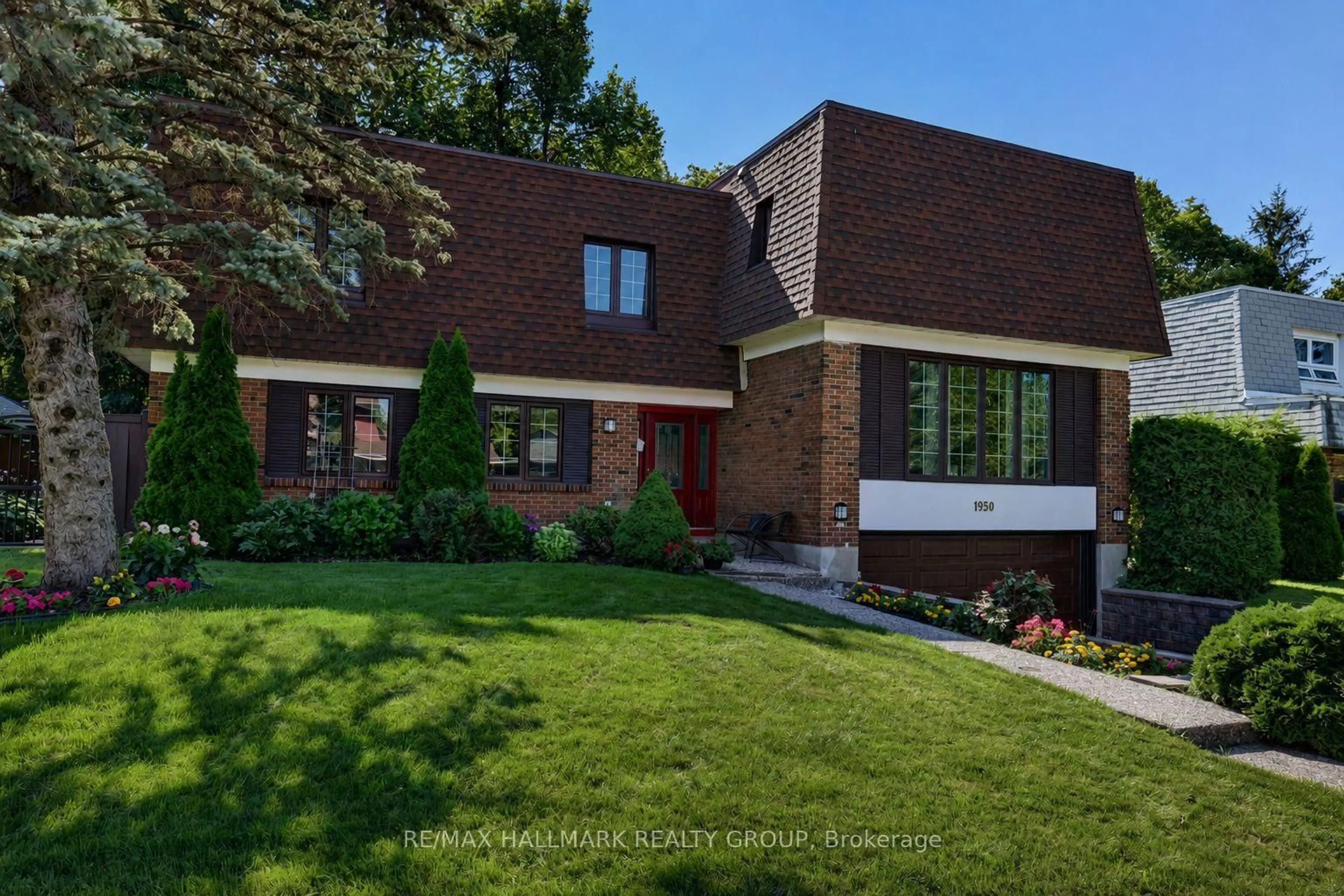 Home with brick exterior material, street for 1950 Ludgate Cres, Ottawa Ontario K1J 8L2
