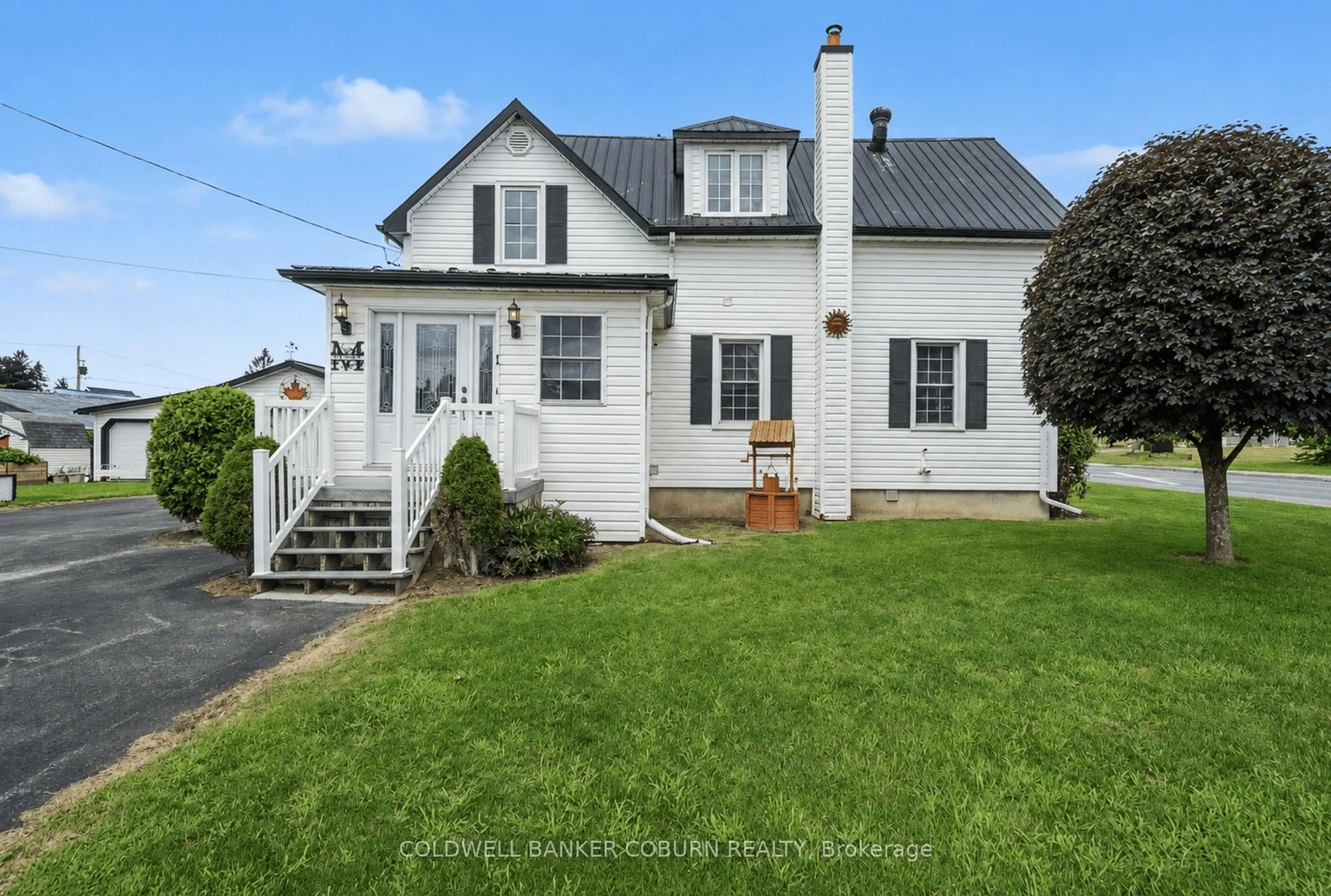 A pic from outside/outdoor area/front of a property/back of a property/a pic from drone, street for 1 Hummel St, North Dundas Ontario K0C 1H0