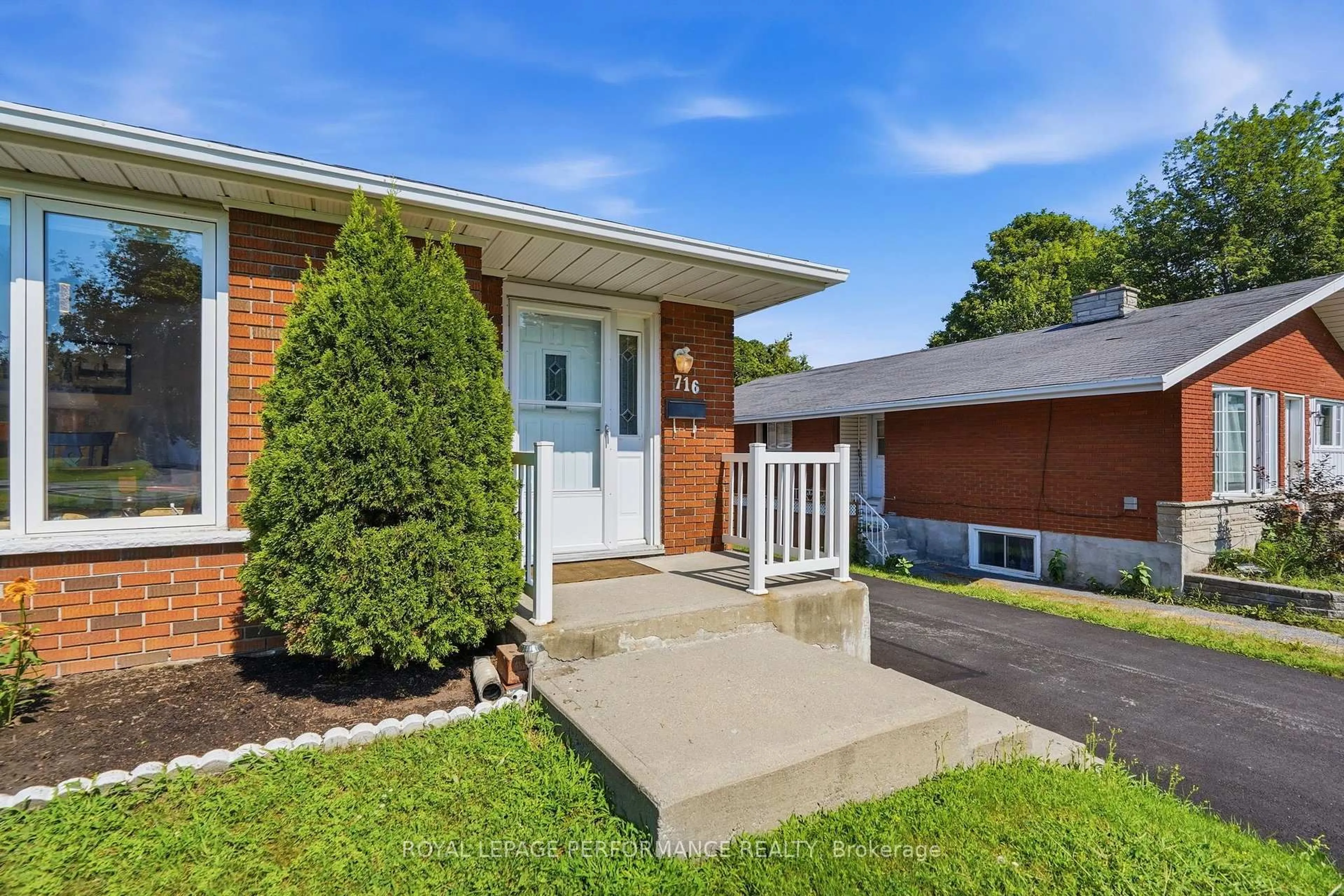 Home with brick exterior material, street for 716 Cartier Blvd, Hawkesbury Ontario K6A 1W7