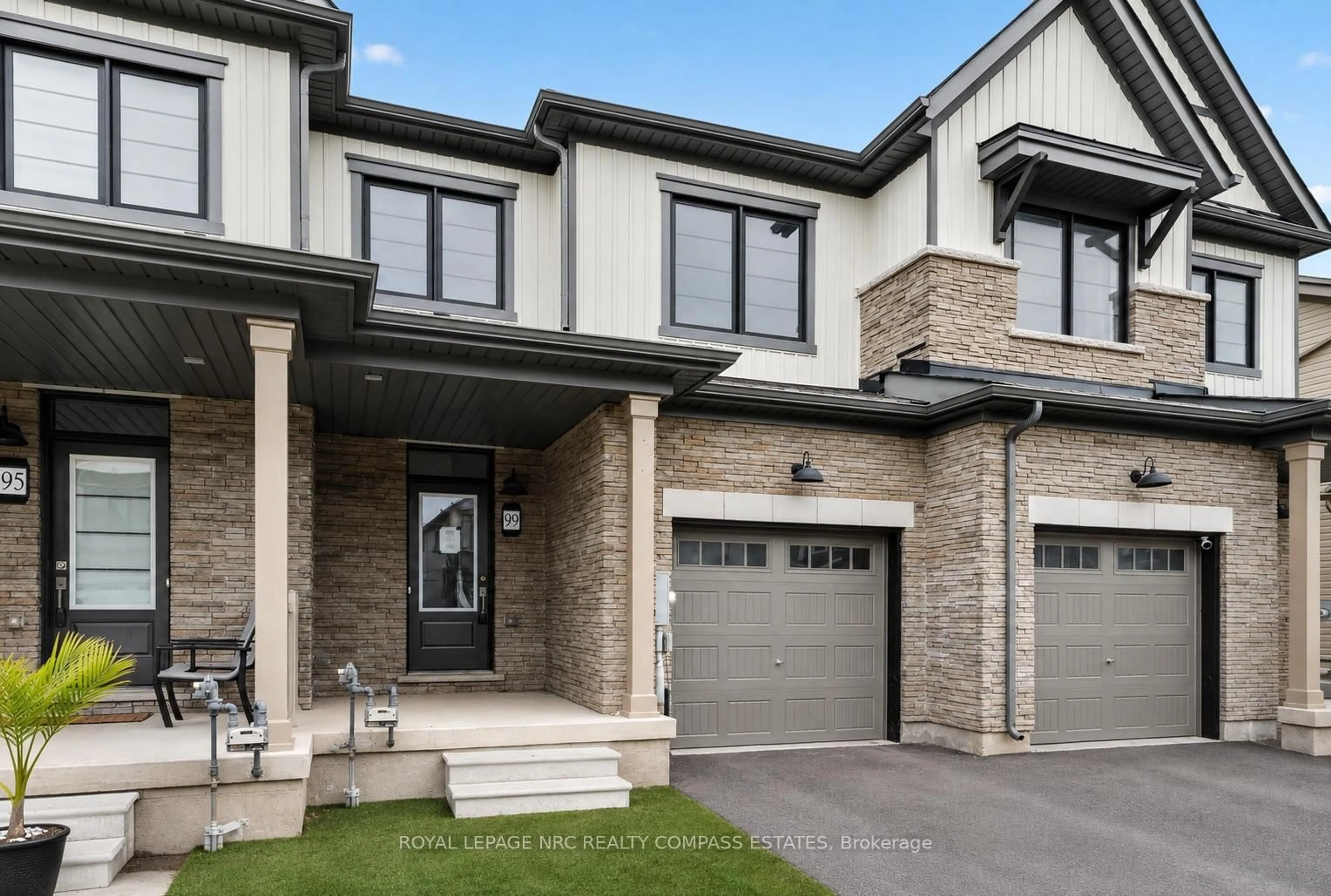 Home with brick exterior material, street for 99 Keelson St, Welland Ontario L3B 5K5