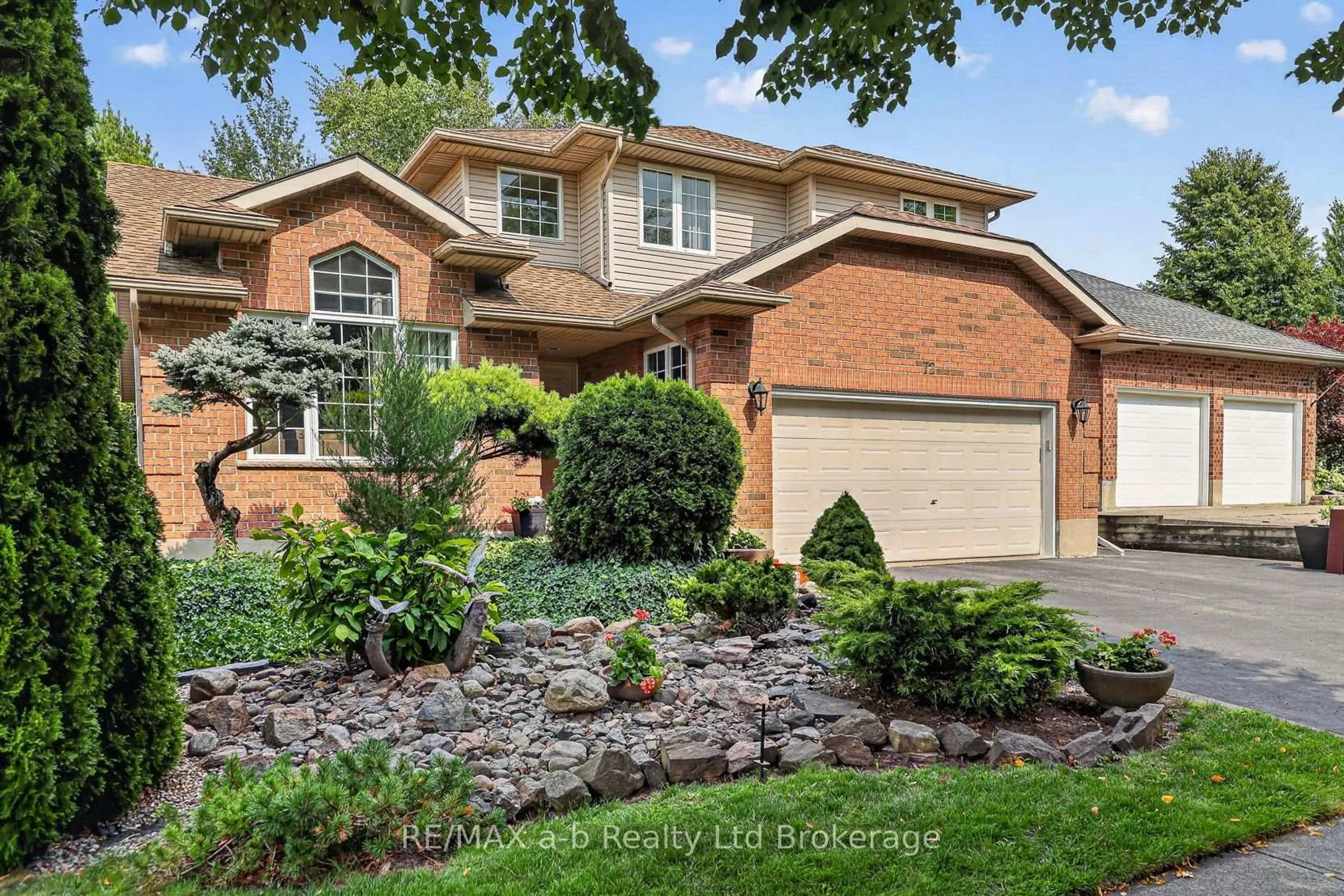 Home with brick exterior material, street for 72 Indian Rd, Woodstock Ontario N4T 1R5