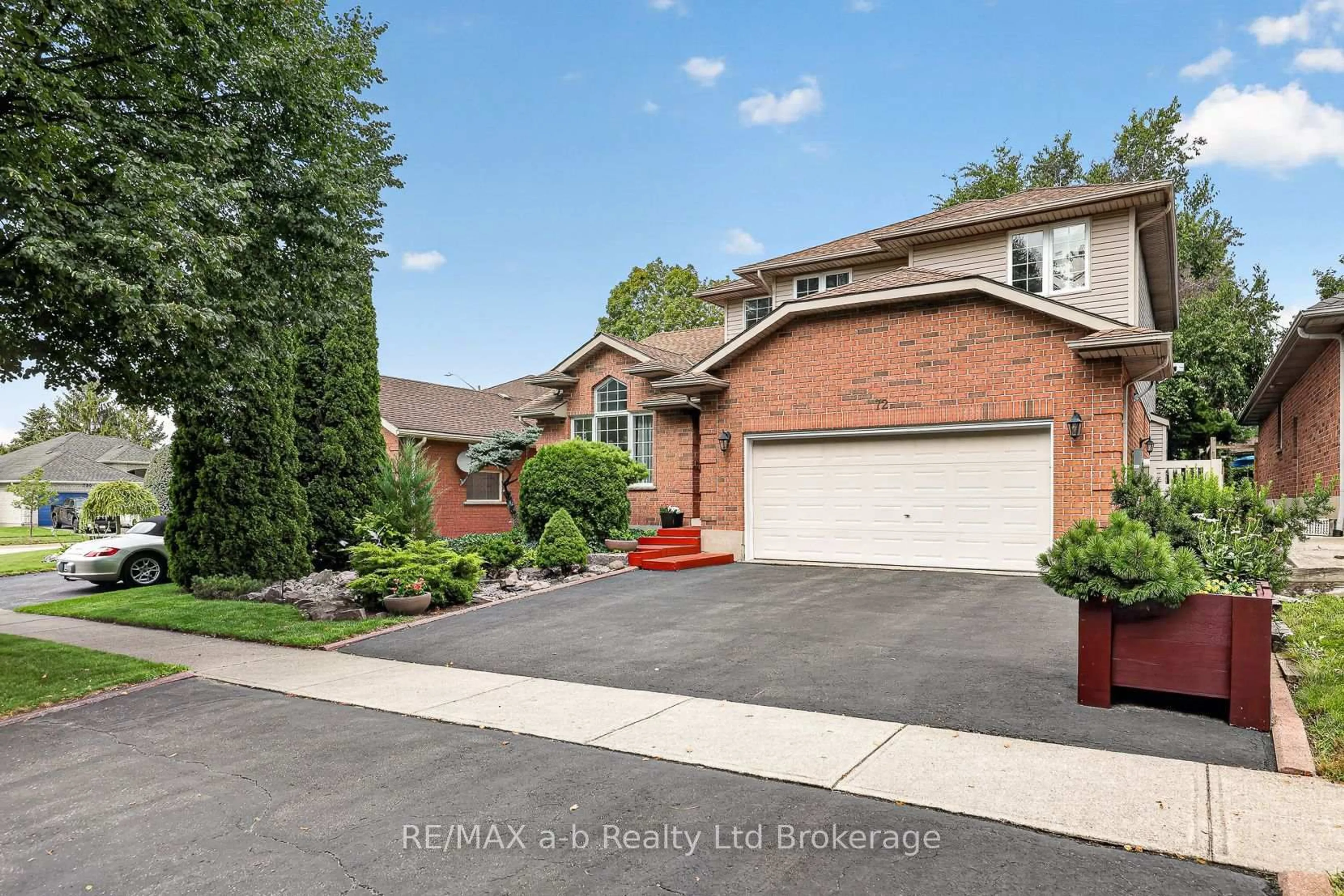 Home with brick exterior material, street for 72 Indian Rd, Woodstock Ontario N4T 1R5