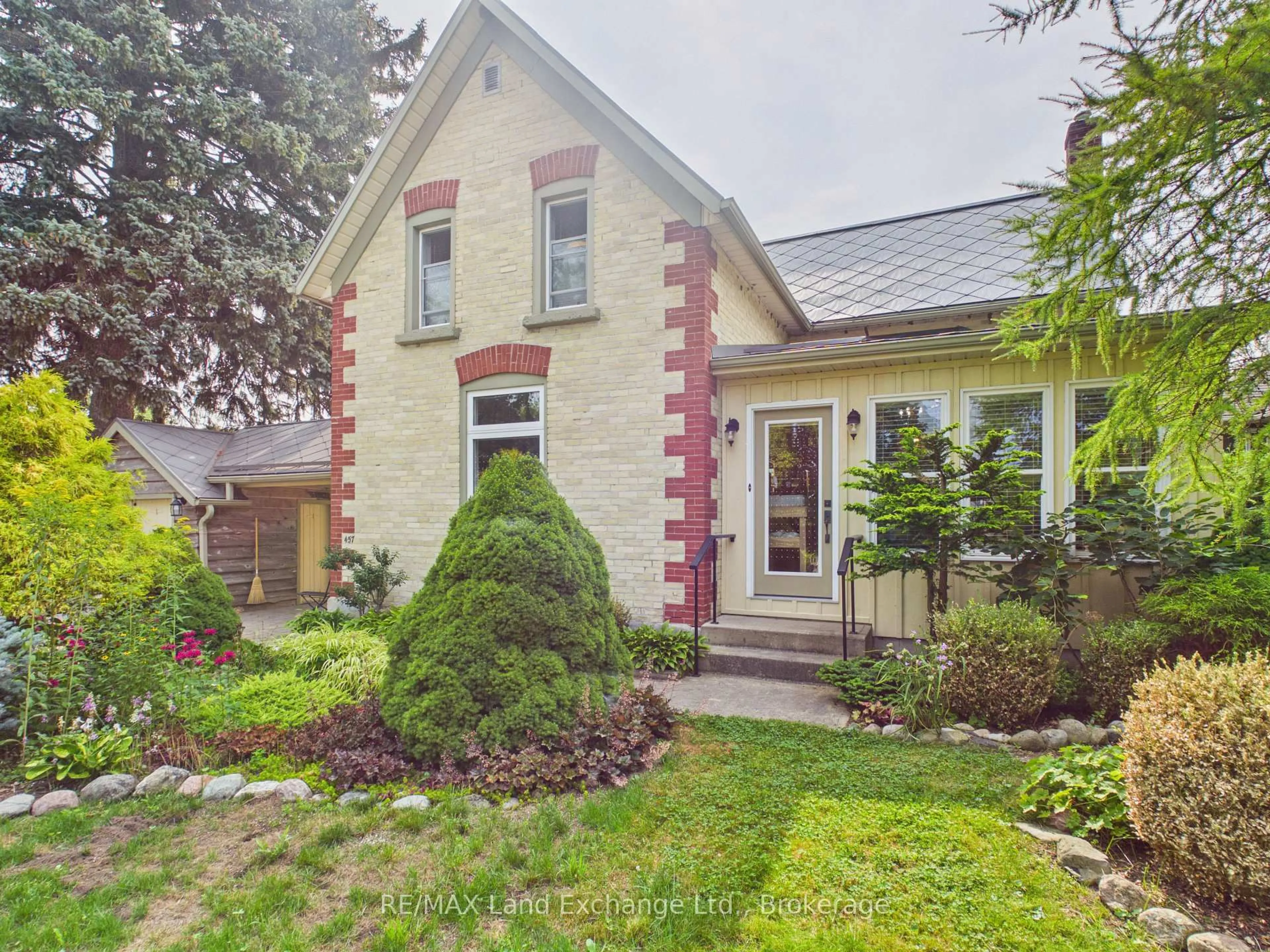Home with brick exterior material, street for 457 Penetangore Row, Kincardine Ontario N2Z 2J7